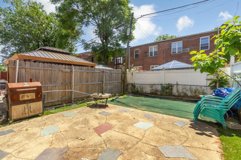 Single Family East 99th  Brooklyn, NY 11236, MLS-843679-10