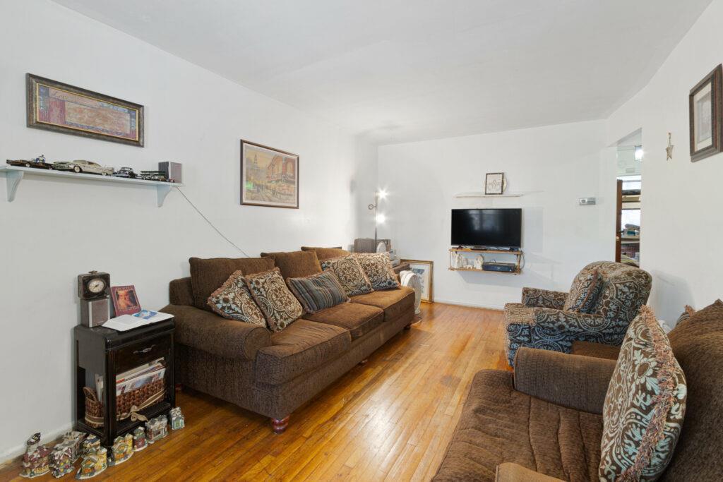 Single Family East 99th  Brooklyn, NY 11236, MLS-843679-2