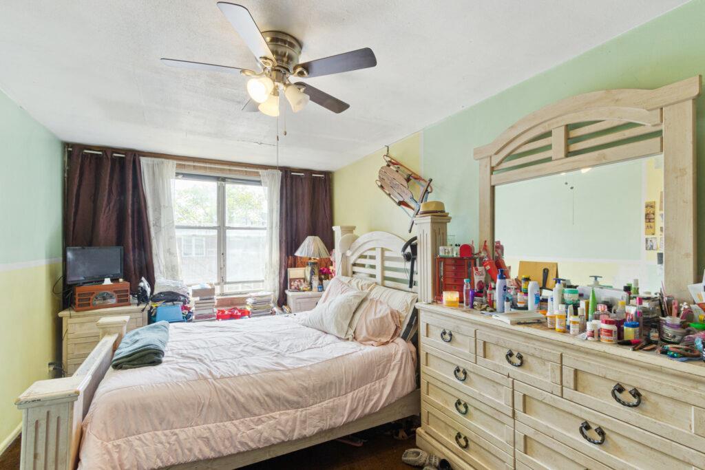 Single Family East 99th  Brooklyn, NY 11236, MLS-843679-5