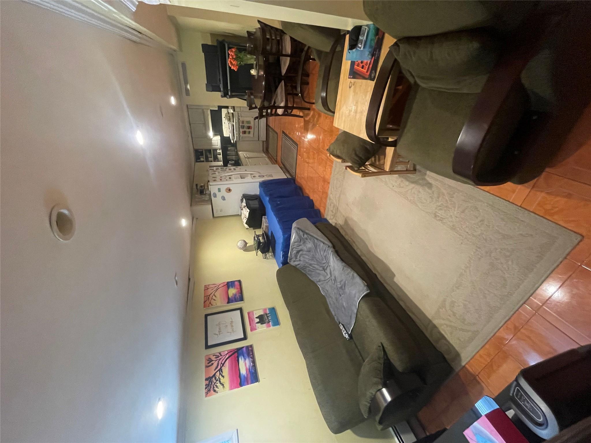 Single Family Hillsboro  Nassau County, NY 11003, MLS-843682-8