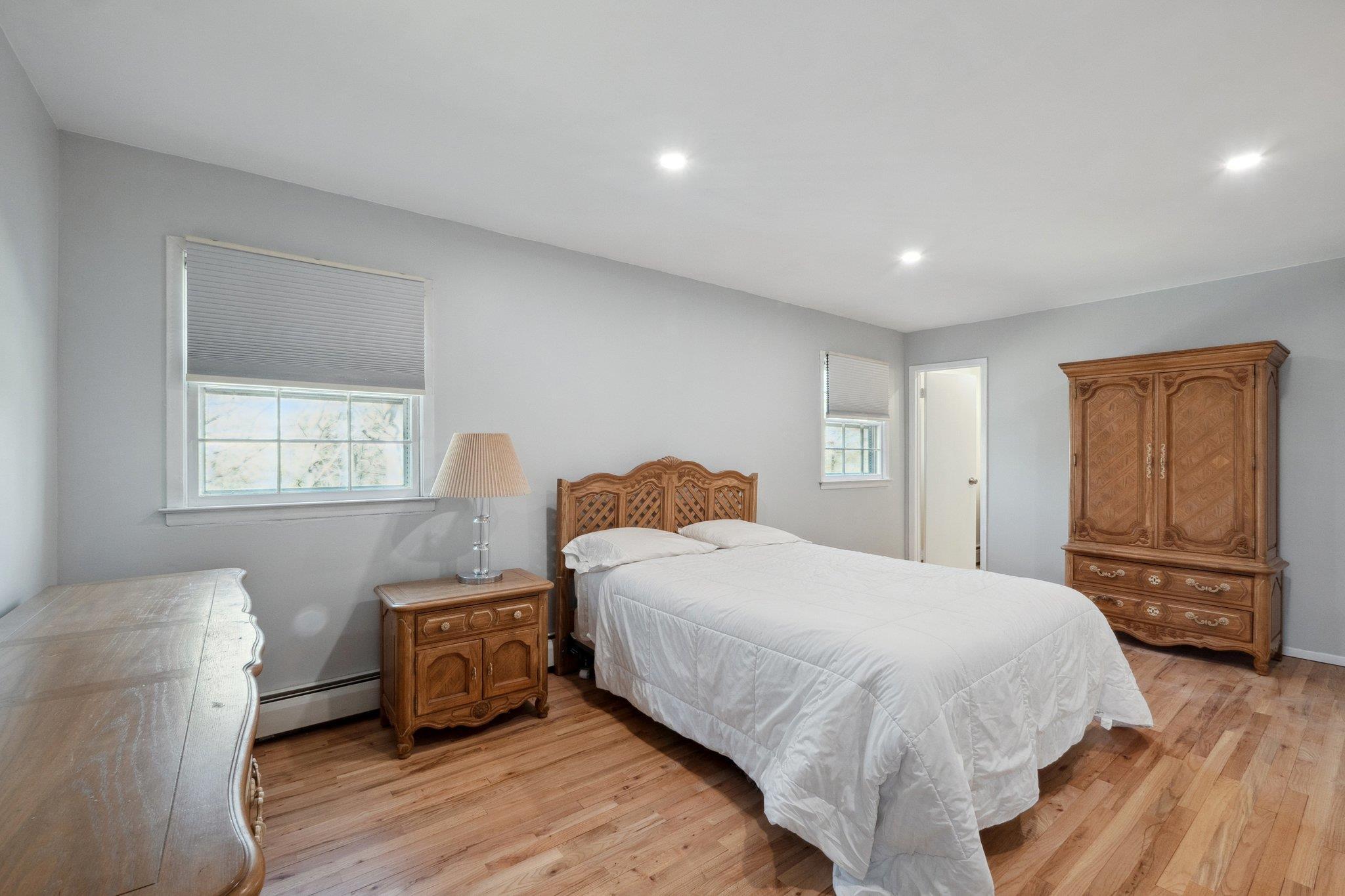 Single Family Penn  Suffolk County, NY 11746, MLS-843699-24
