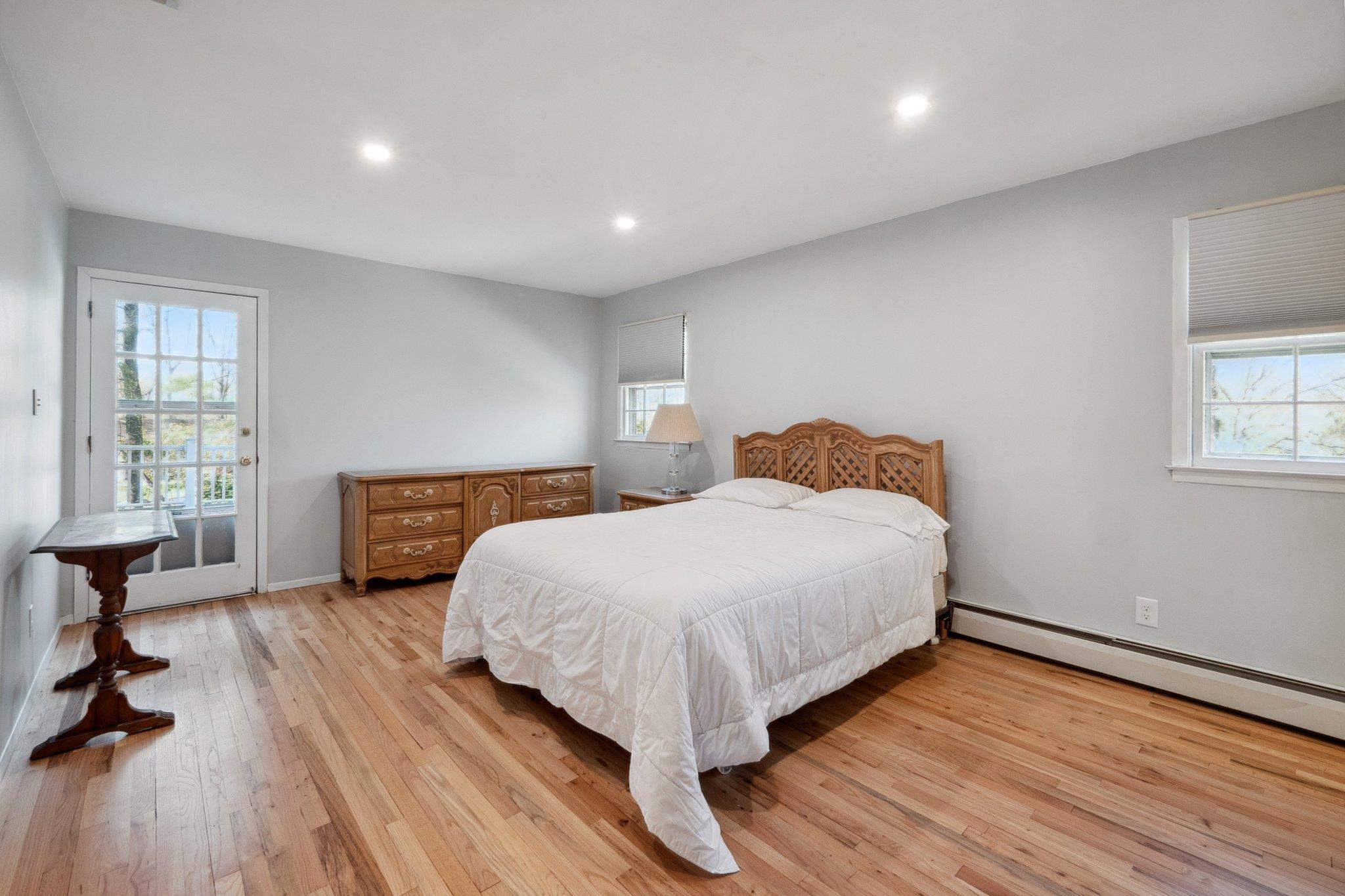 Single Family Penn  Suffolk County, NY 11746, MLS-843699-25