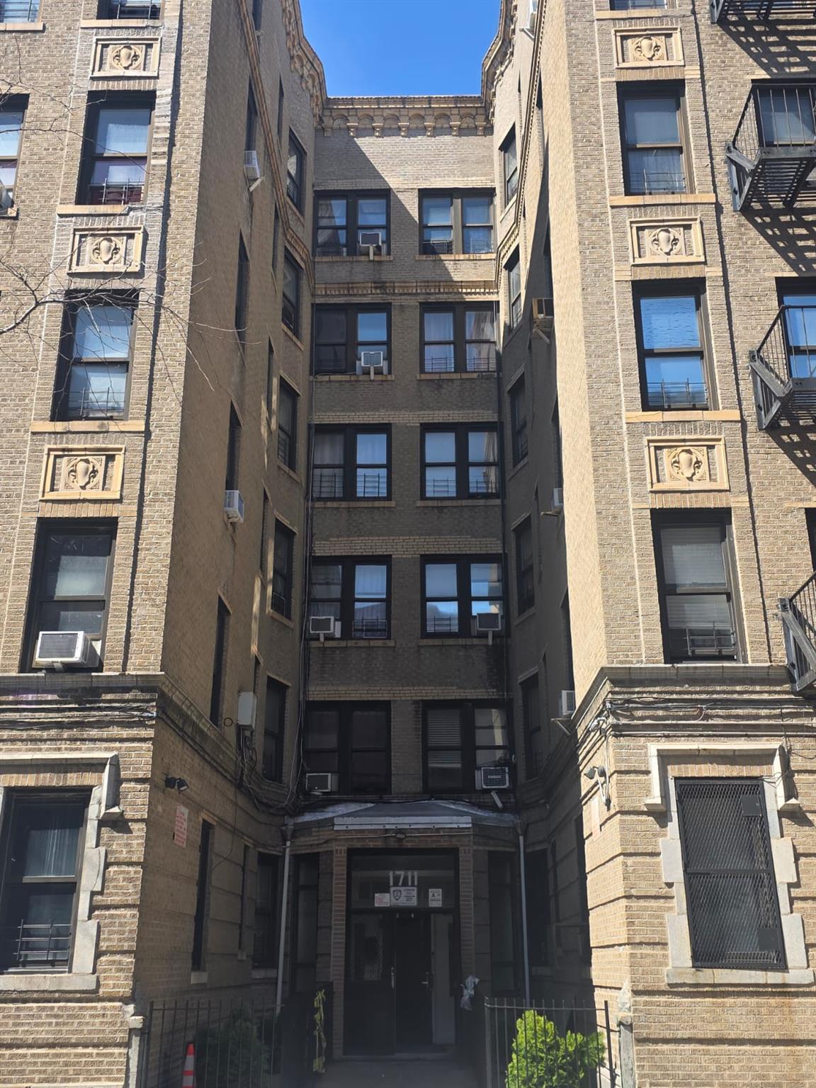 Coop Davidson  Bronx, NY 10453, MLS-843700-2