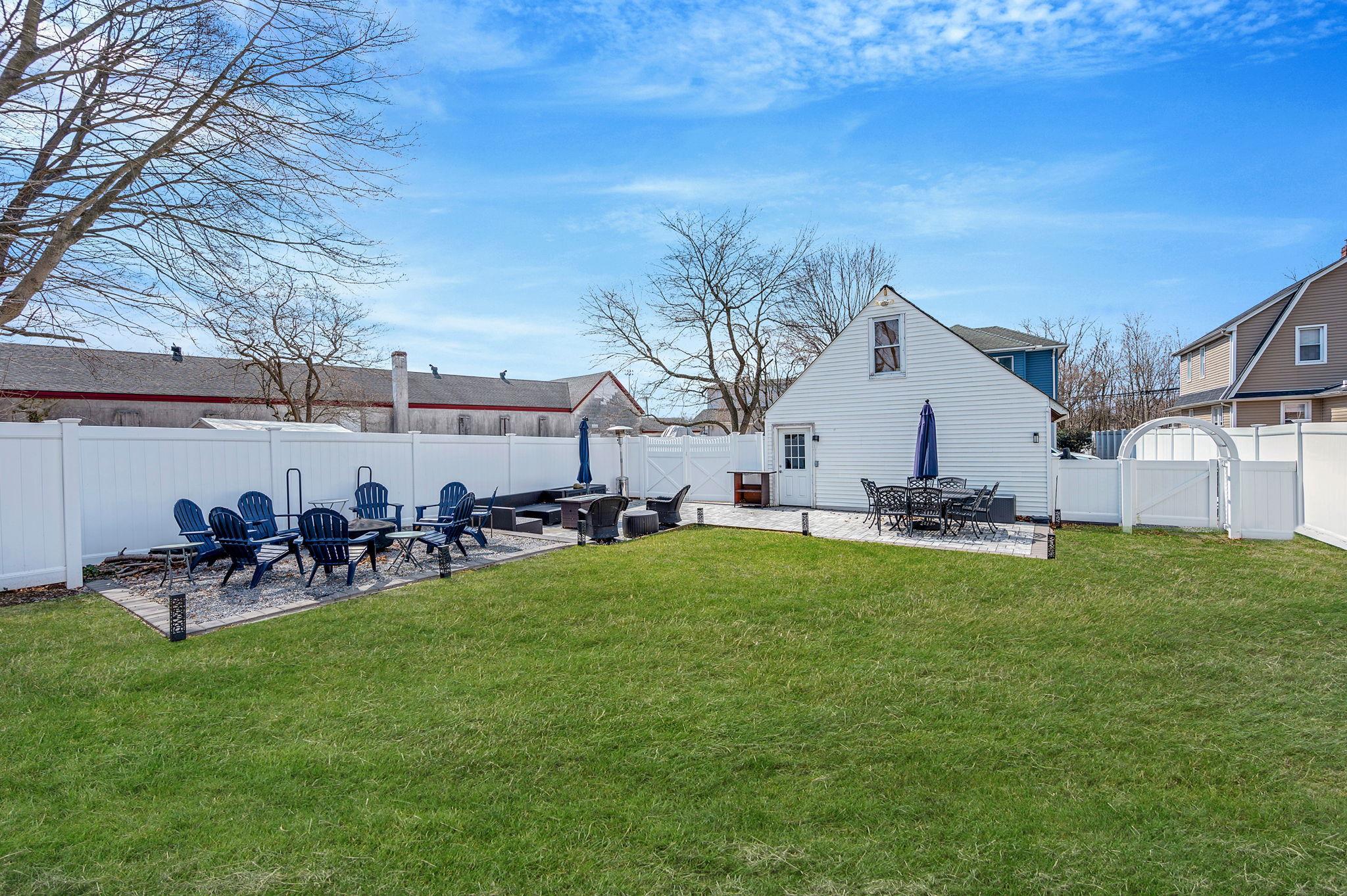 Single Family Broadway  Suffolk County, NY 11740, MLS-843738-9