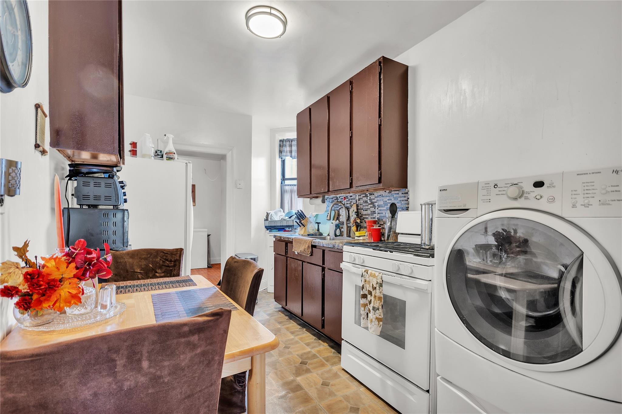 Coop 121  Manhattan, NY 10027, MLS-843760-11