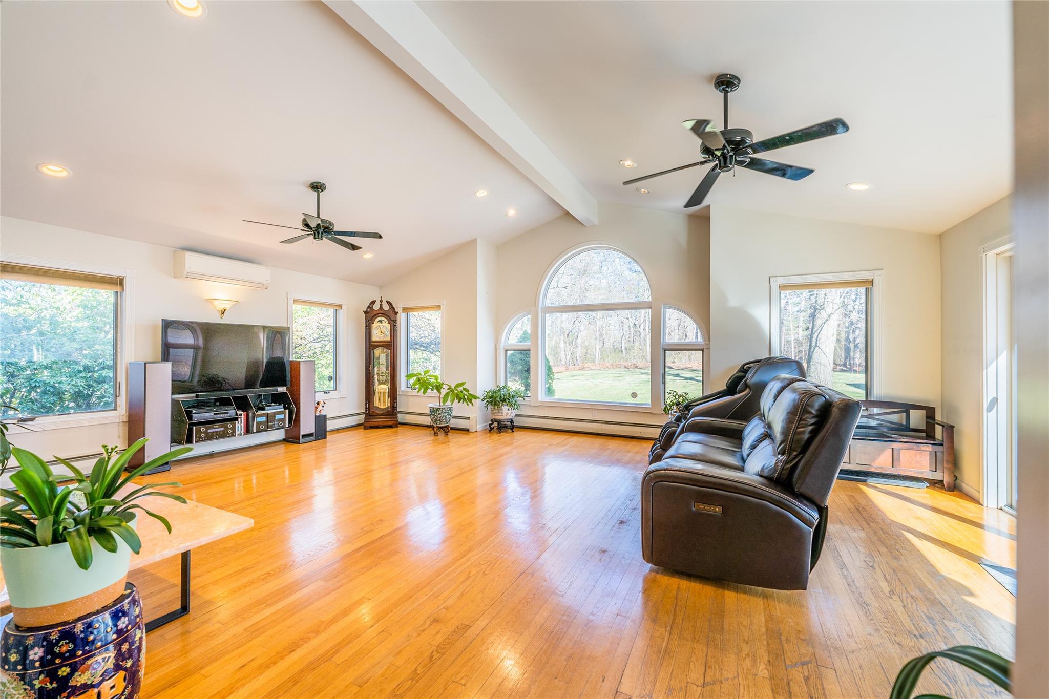 Single Family Carlls Straight  Suffolk County, NY 11746, MLS-843767-11