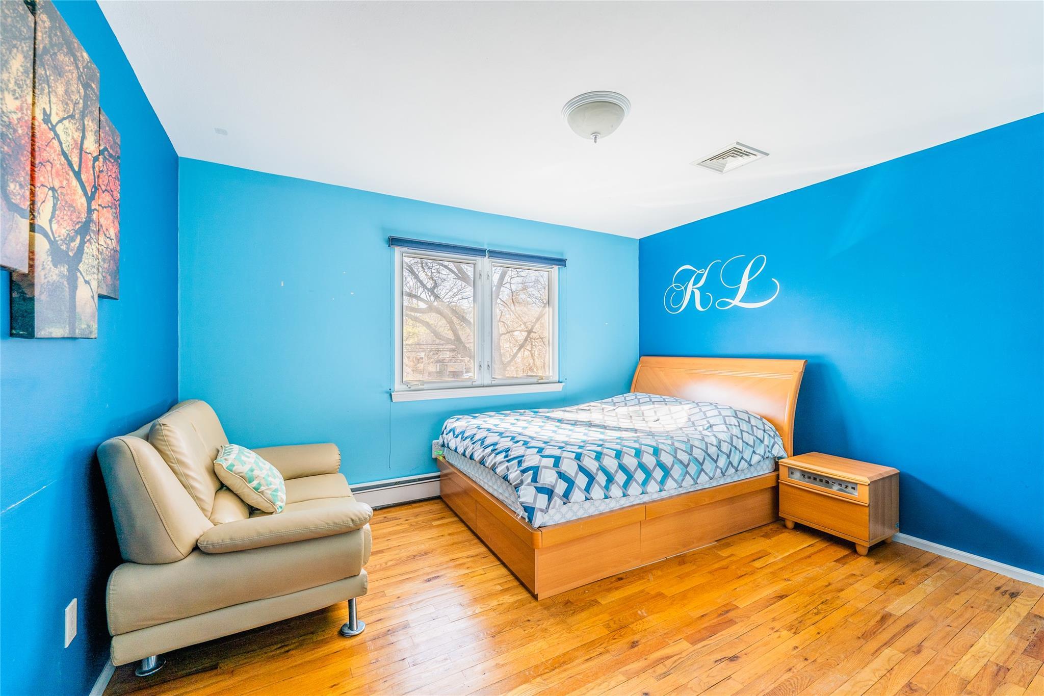 Single Family Carlls Straight  Suffolk County, NY 11746, MLS-843767-17
