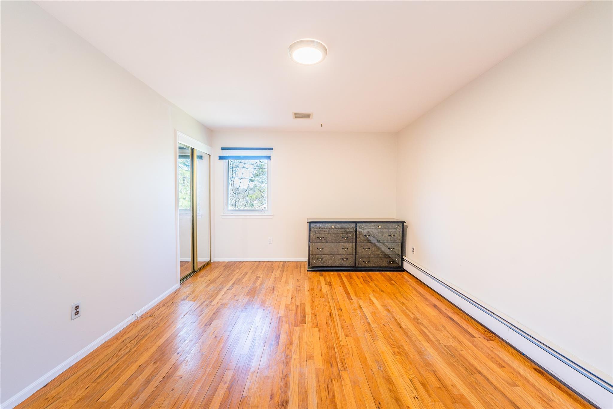 Single Family Carlls Straight  Suffolk County, NY 11746, MLS-843767-19