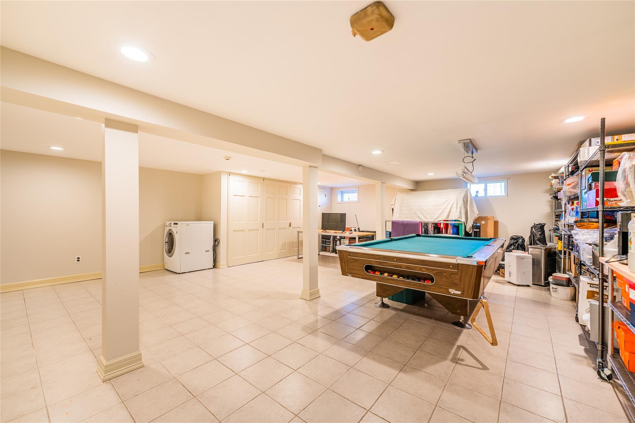 Single Family Carlls Straight  Suffolk County, NY 11746, MLS-843767-27