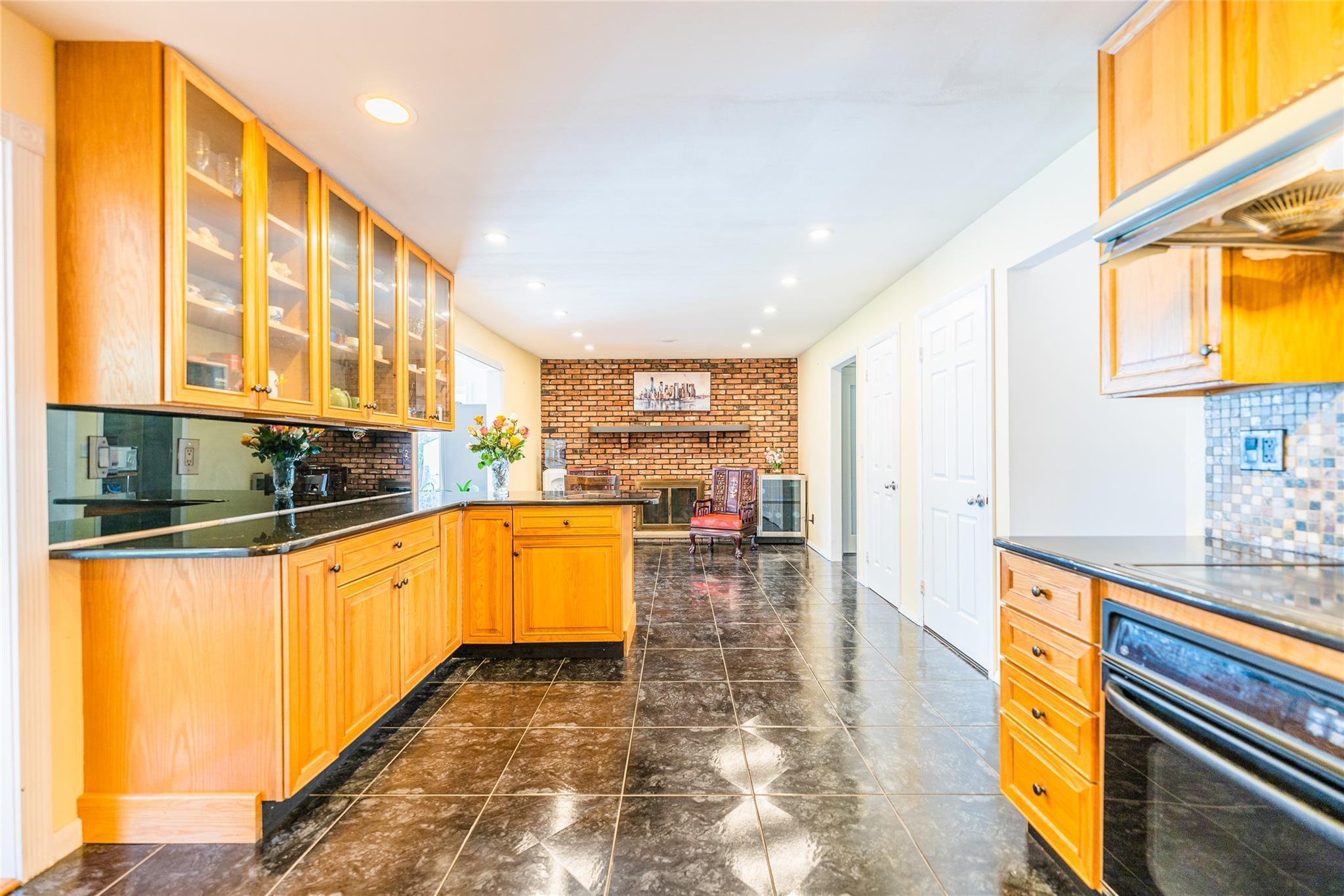 Single Family Carlls Straight  Suffolk County, NY 11746, MLS-843767-7