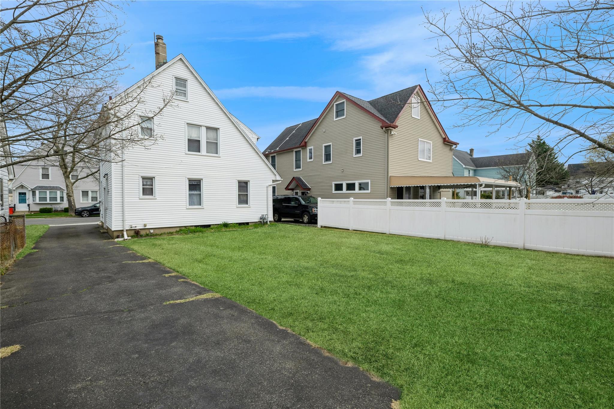 Single Family Temple  Nassau County, NY 11596, MLS-843774-17