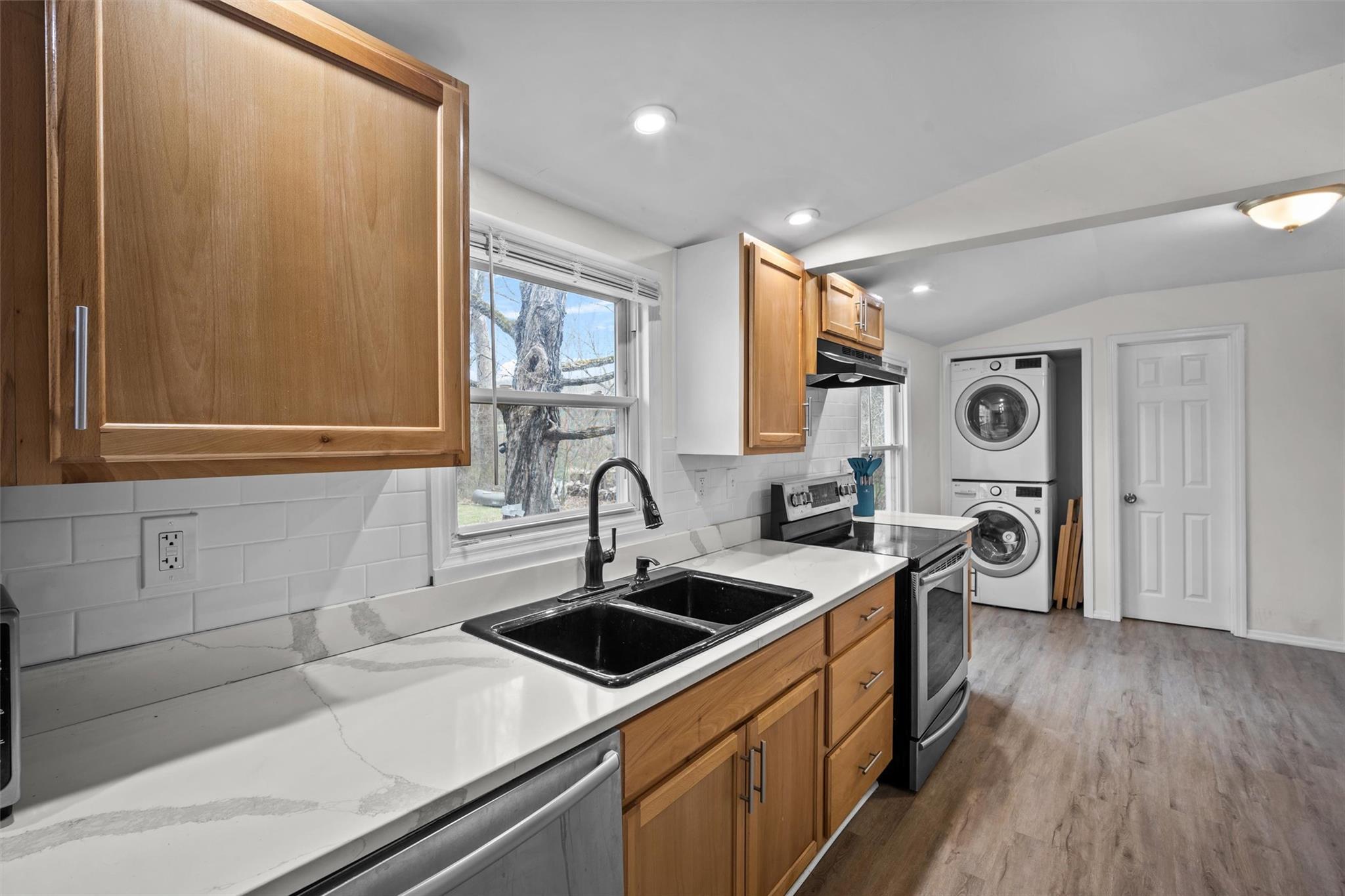 Single Family Titus  Dutchess County, NY 12603, MLS-843775-18