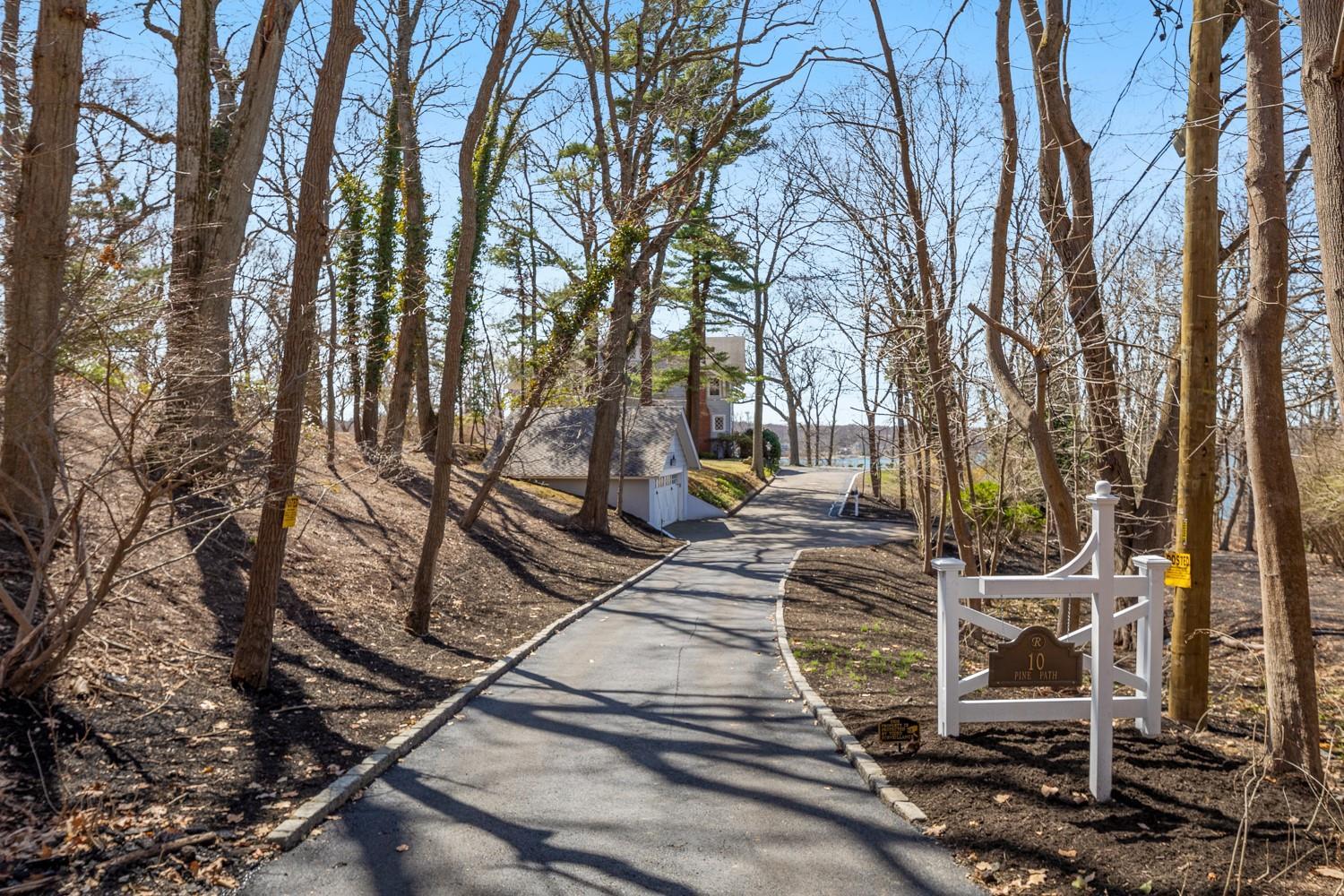 Single Family Pine  Suffolk County, NY 11777, MLS-843812-37