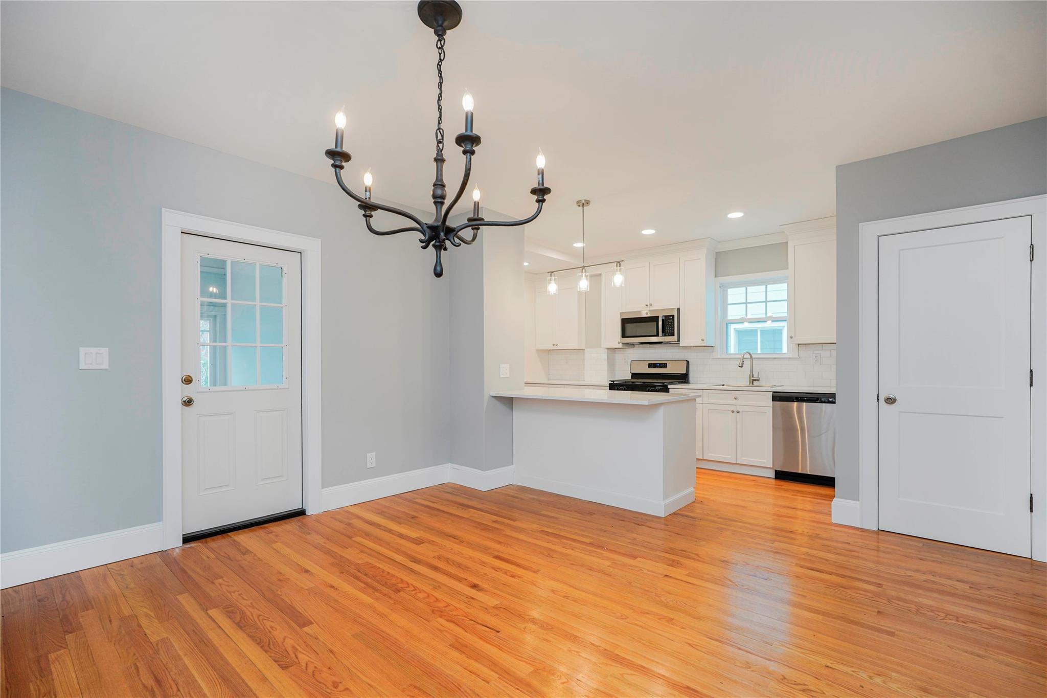 Single Family St  Staten Island, NY 10301, MLS-843827-13