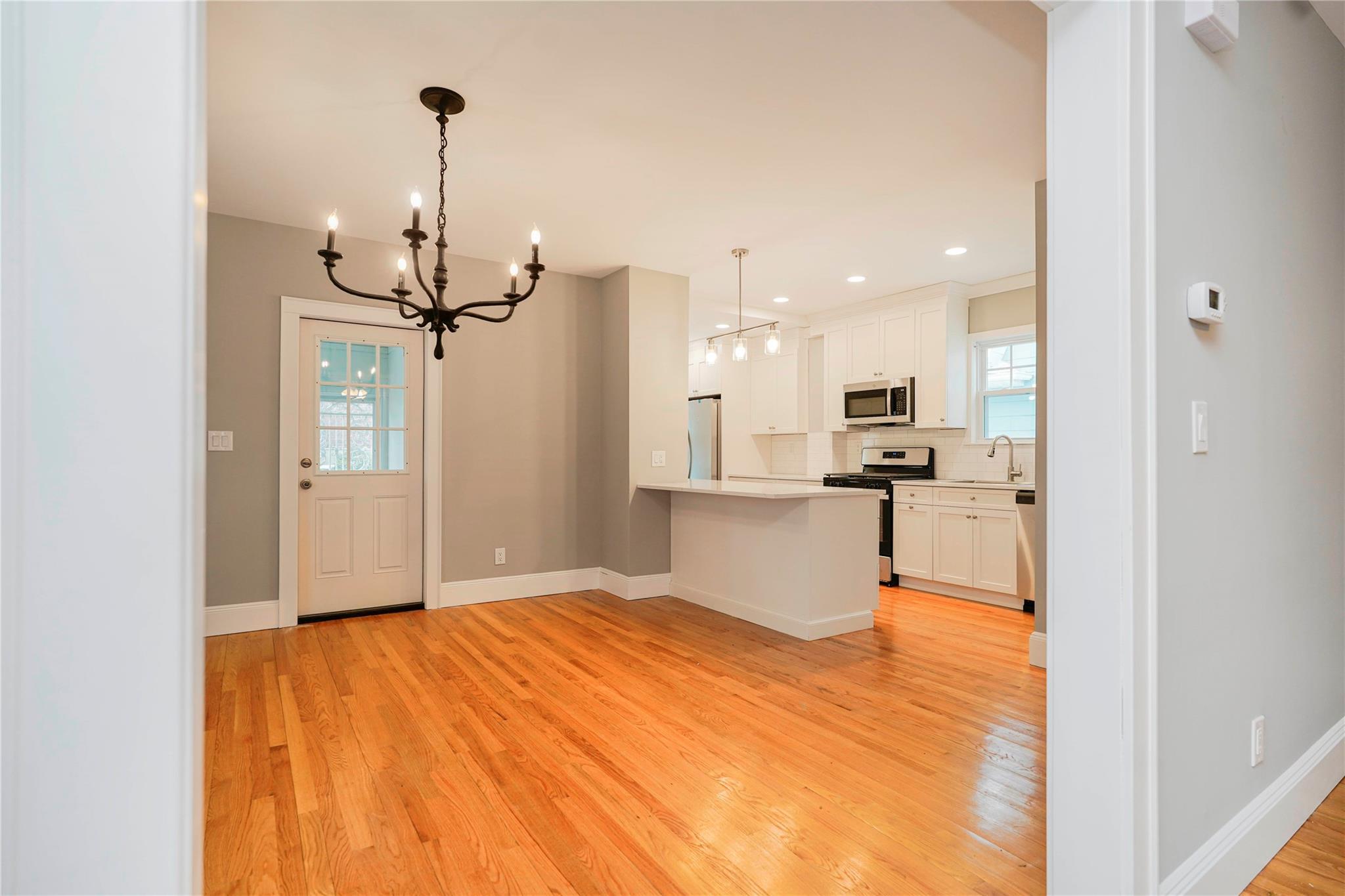 Single Family St  Staten Island, NY 10301, MLS-843827-14