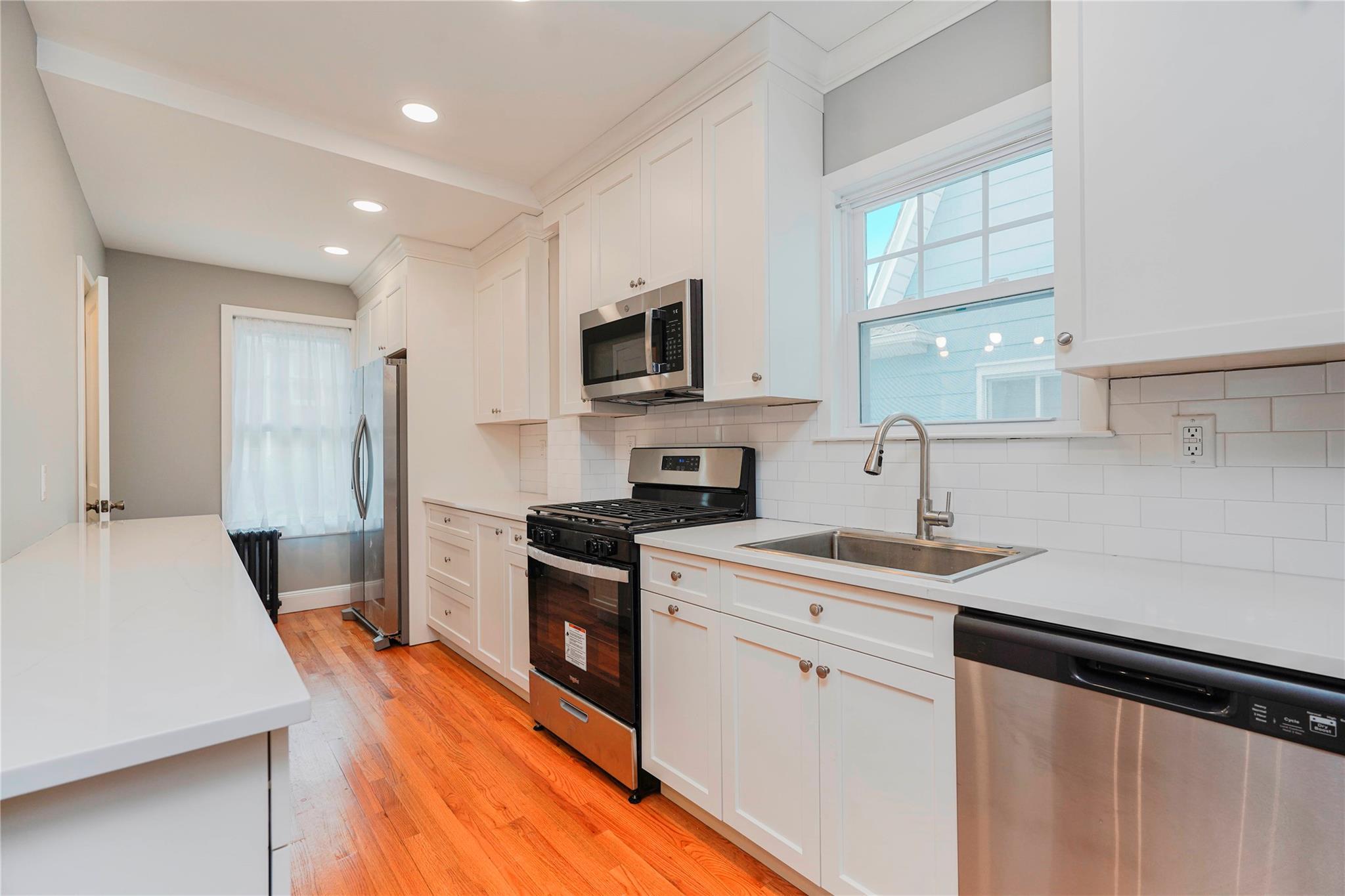 Single Family St  Staten Island, NY 10301, MLS-843827-15