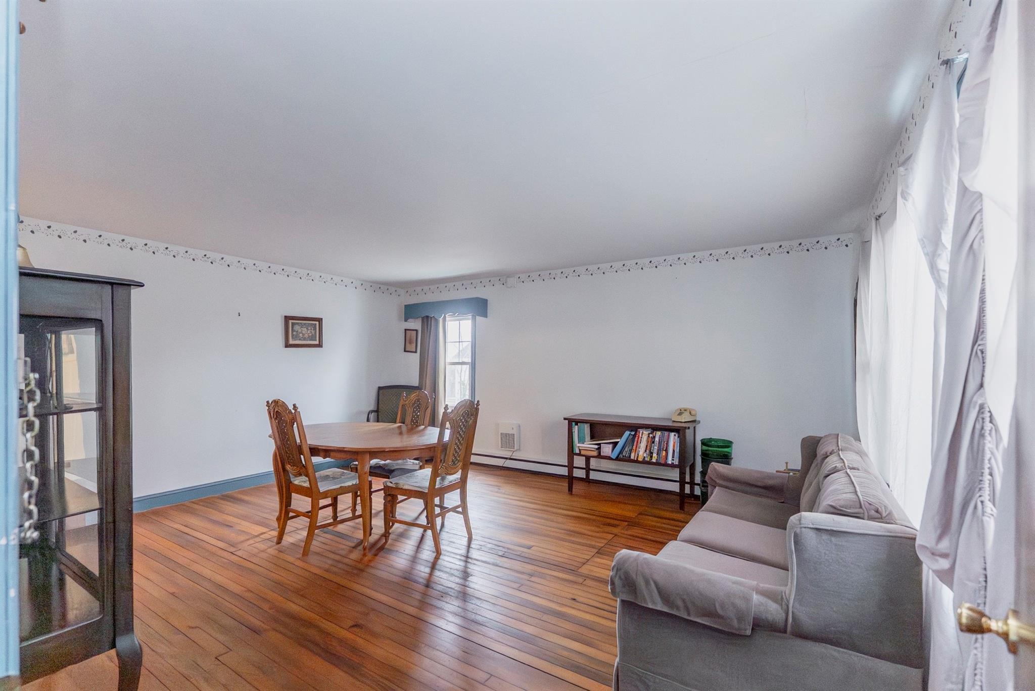 Single Family Ny 385  Greene County, NY 12051, MLS-843843-3