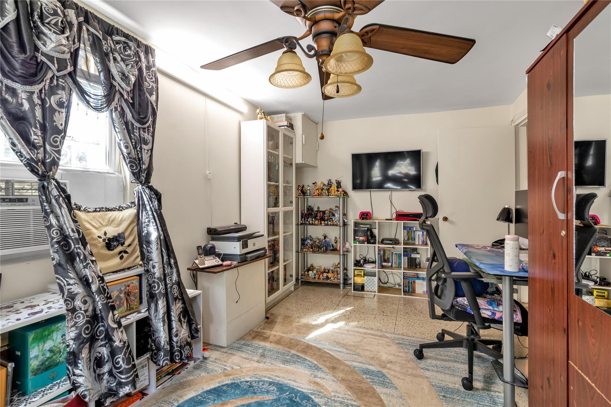 Single Family Garfield  Queens, NY 11377, MLS-843855-9