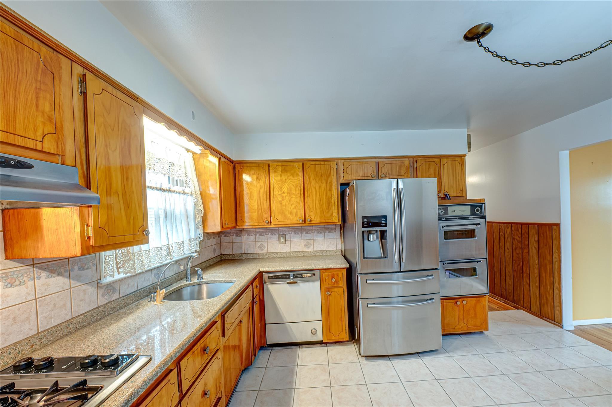 Single Family Central  Nassau County, NY 11563, MLS-843856-4