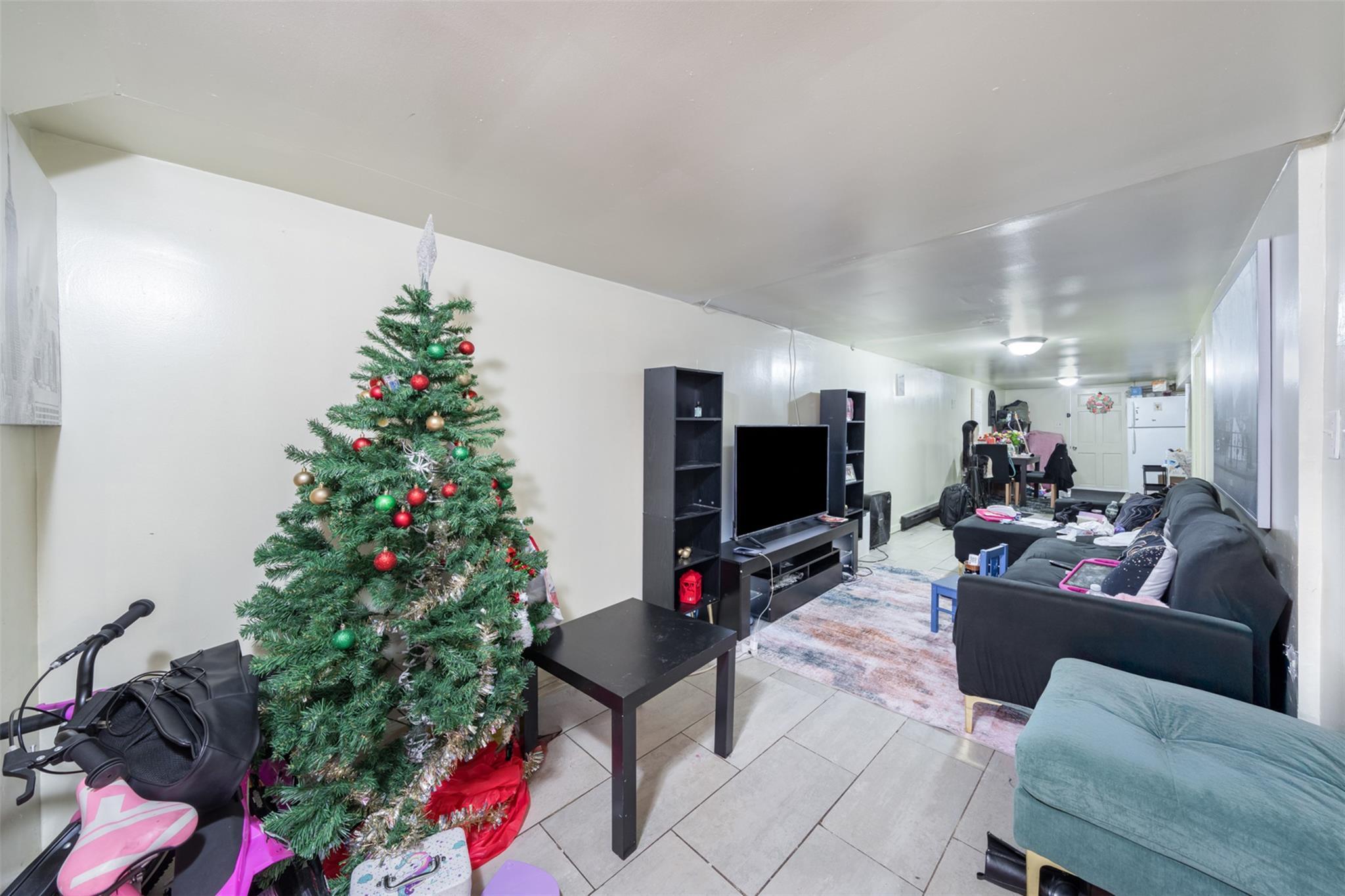 Single Family 189th  Queens, NY 11412, MLS-843859-27