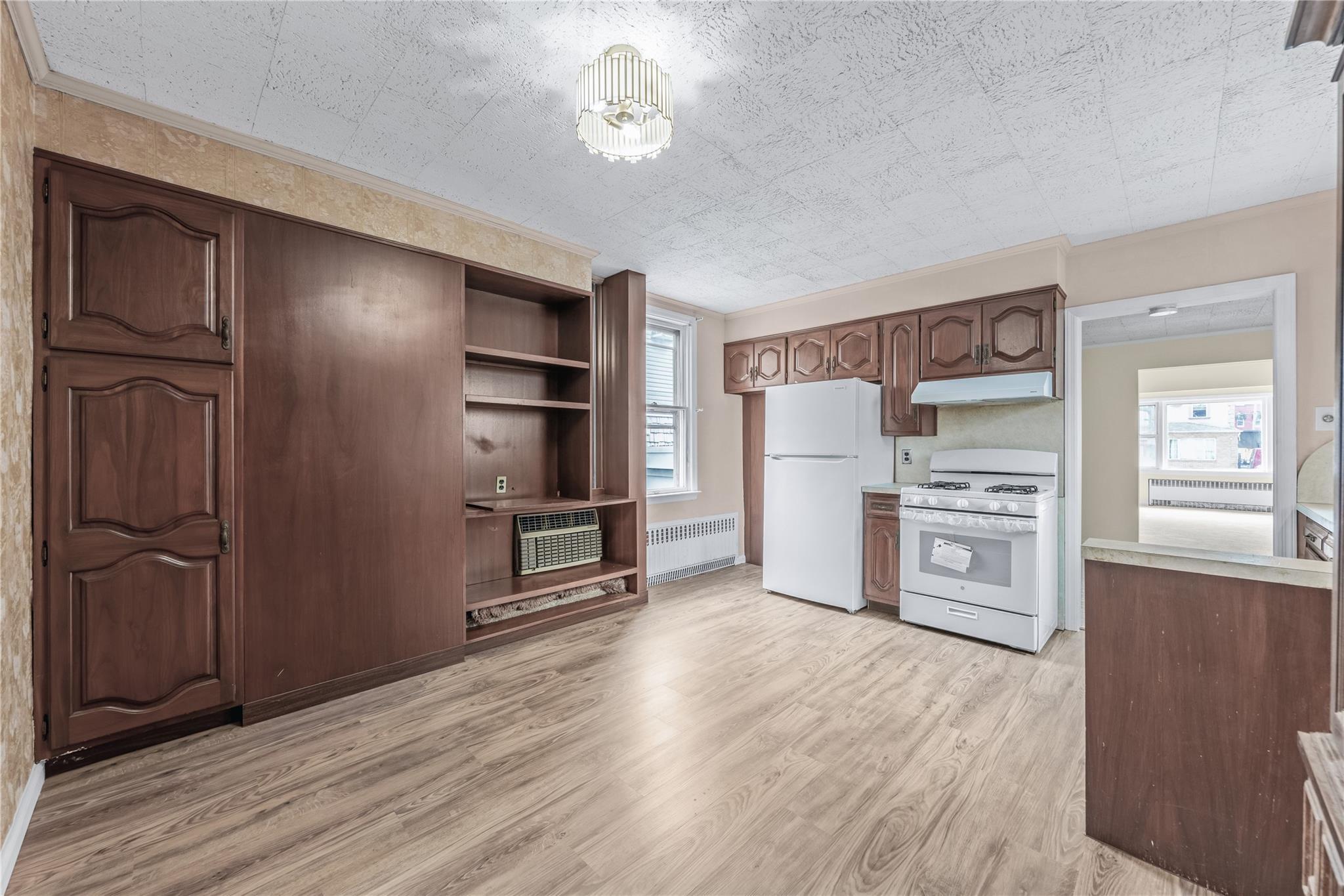 Single Family Grand  Queens, NY 11378, MLS-843913-11
