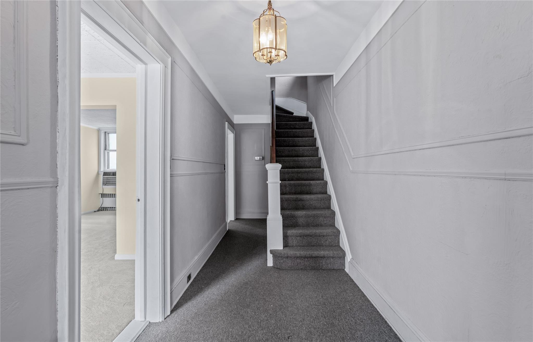 Single Family Grand  Queens, NY 11378, MLS-843913-6