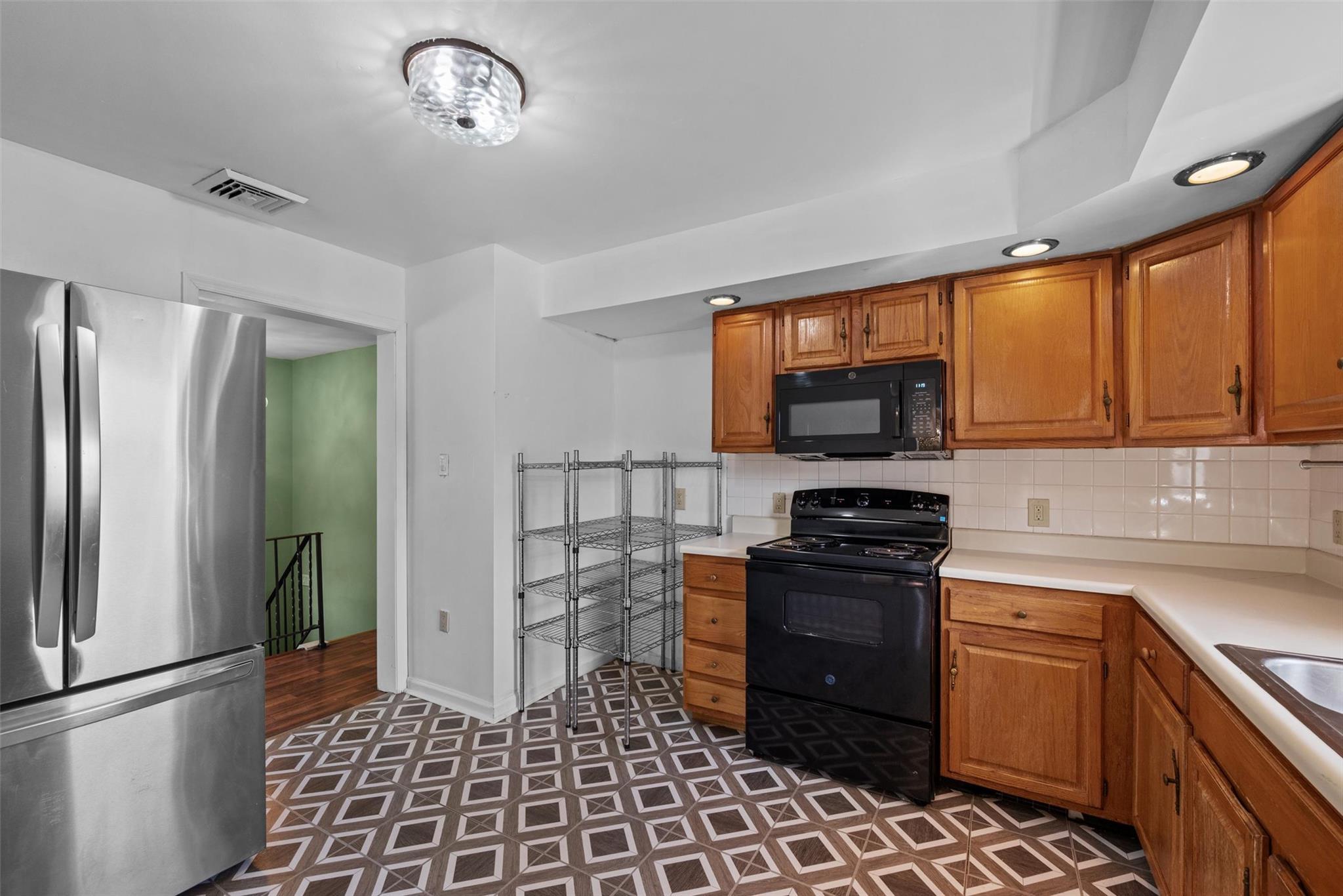 Single Family Tompkins  Orange County, NY 12549, MLS-843918-11