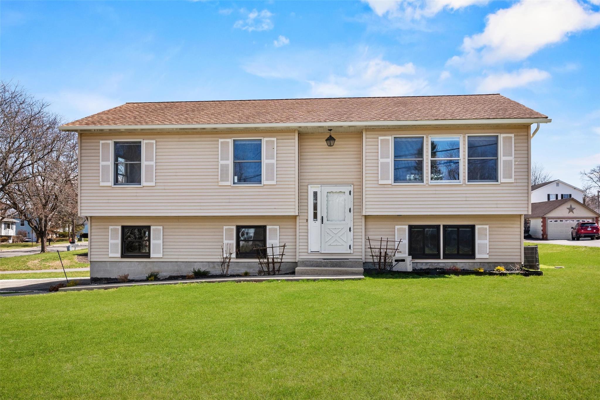 Single Family Tompkins  Orange County, NY 12549, MLS-843918-43