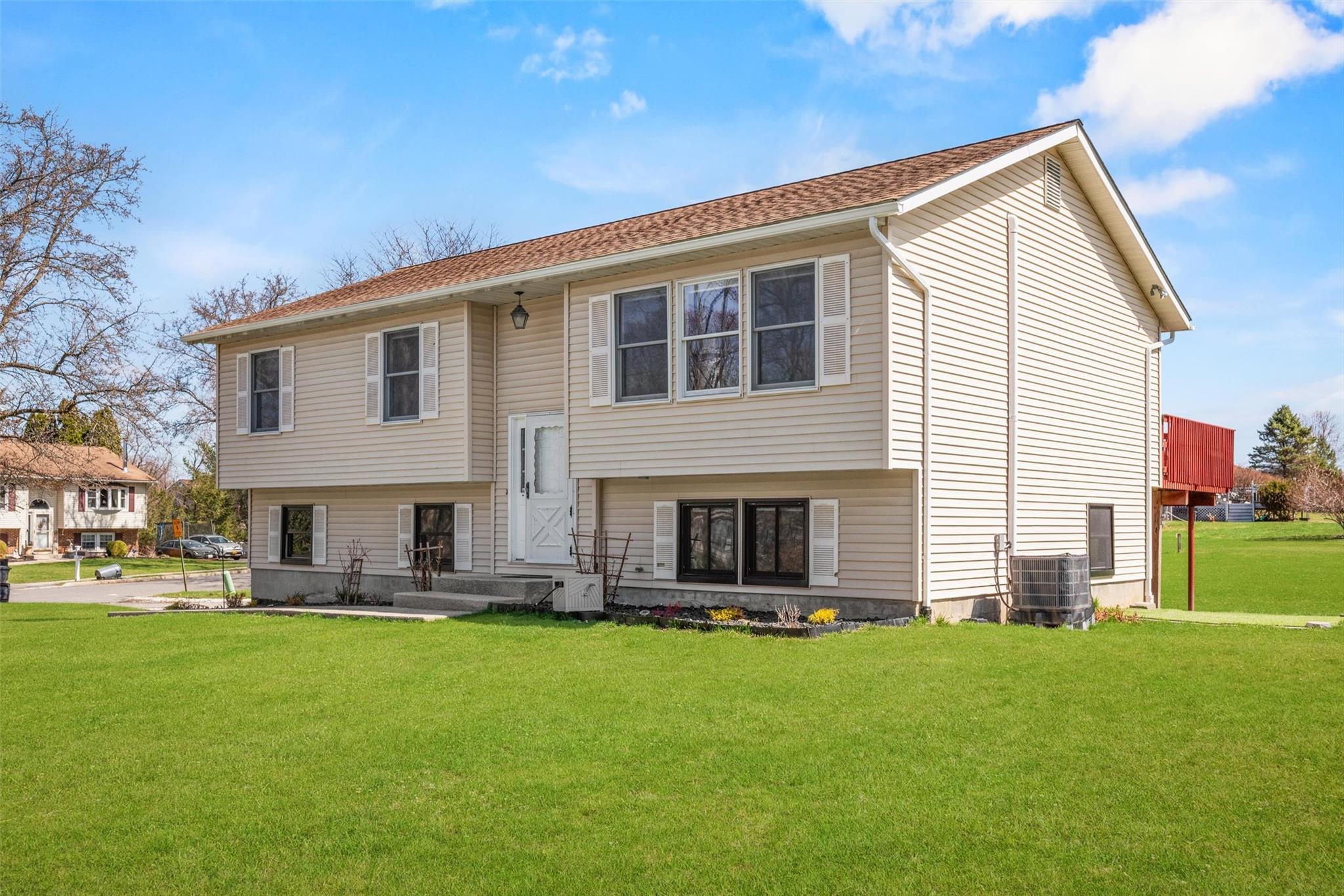Single Family Tompkins  Orange County, NY 12549, MLS-843918-44