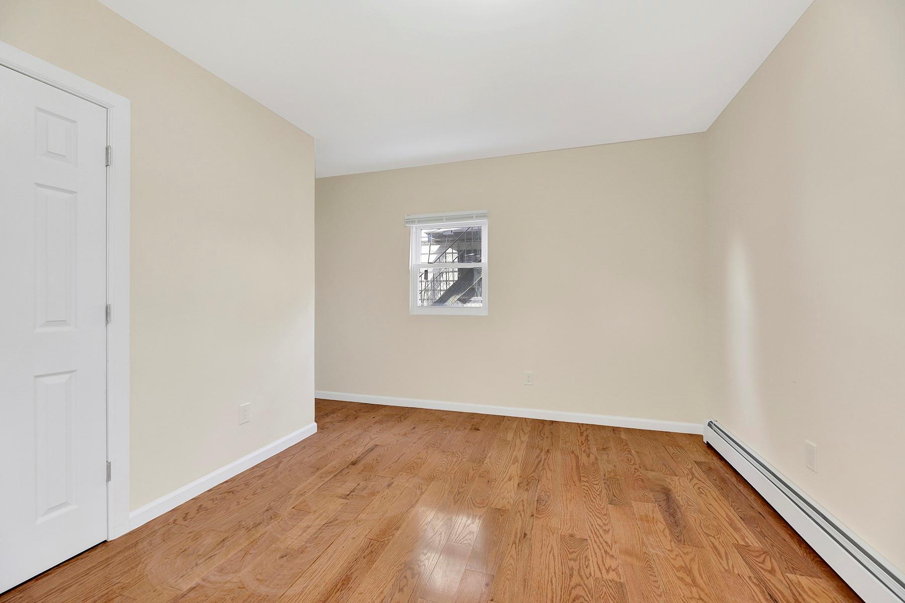 Single Family Liberty  Queens, NY 11412, MLS-843928-6
