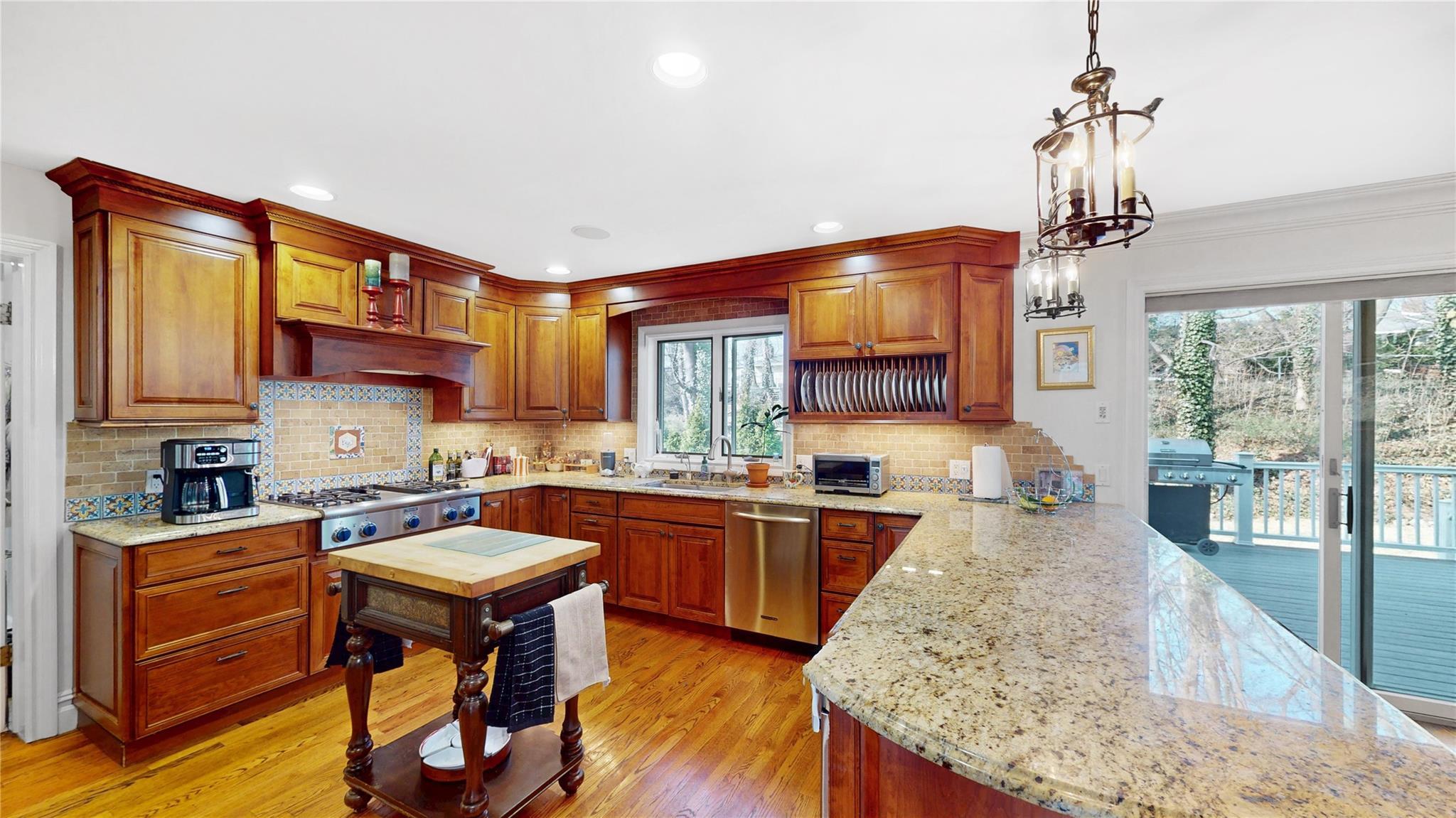 Single Family Carlyle  Nassau County, NY 11542, MLS-843940-11