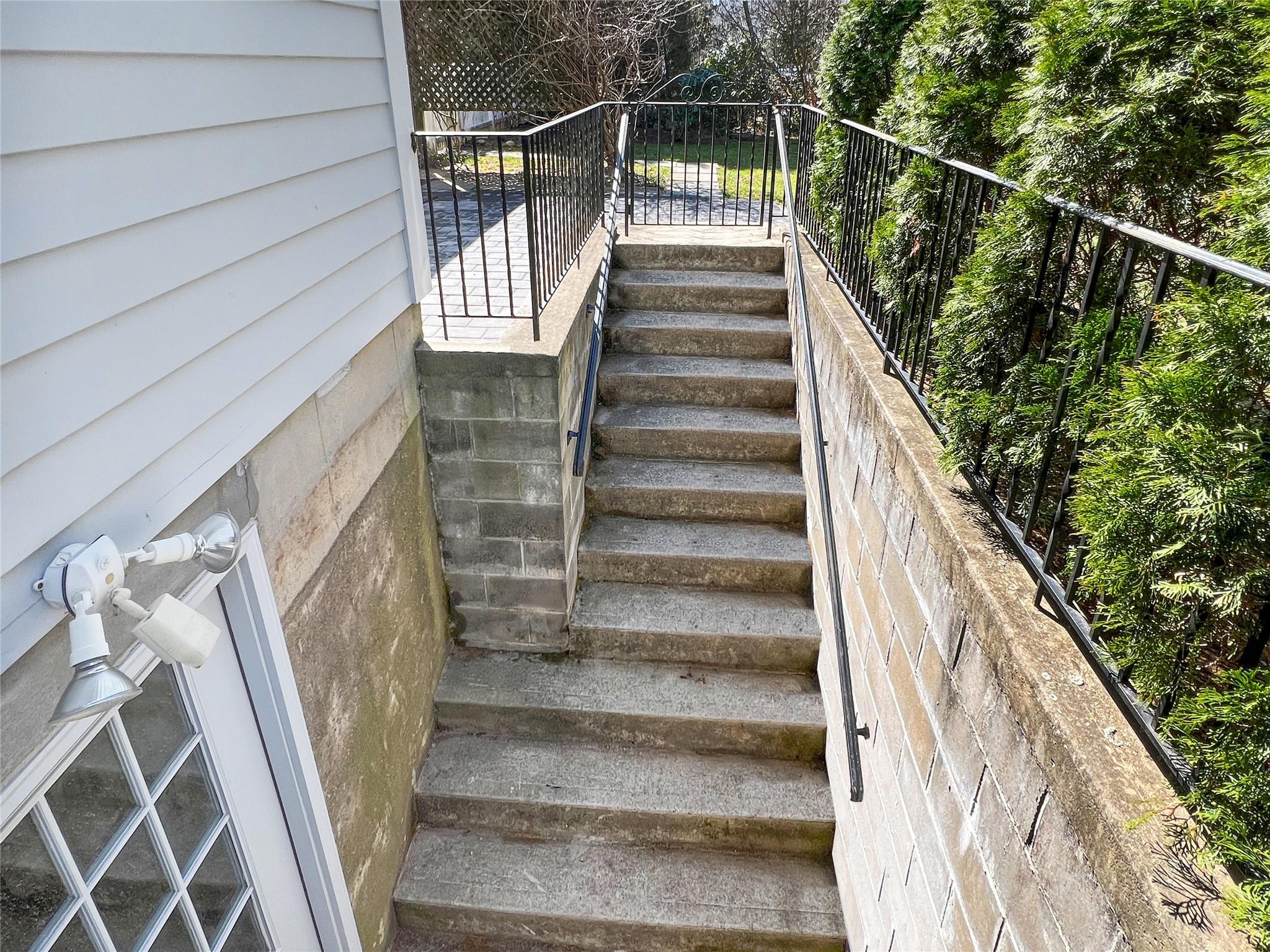 Single Family Carlyle  Nassau County, NY 11542, MLS-843940-30