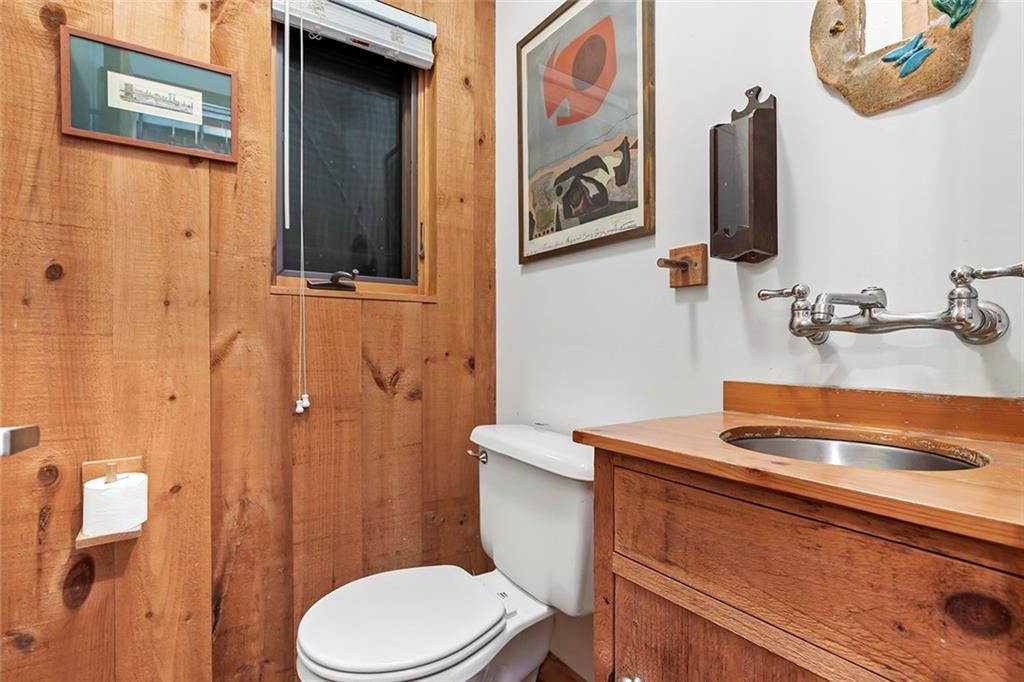 Single Family Isabella Beach Suffolk County, NY 06390, MLS-843944-17