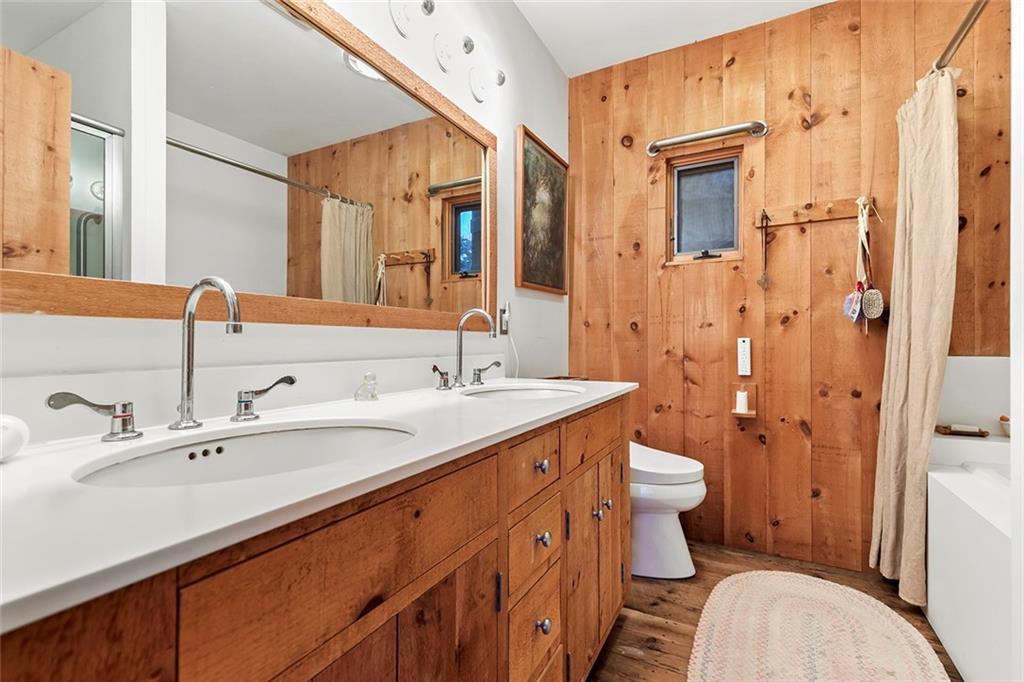 Single Family Isabella Beach Suffolk County, NY 06390, MLS-843944-29