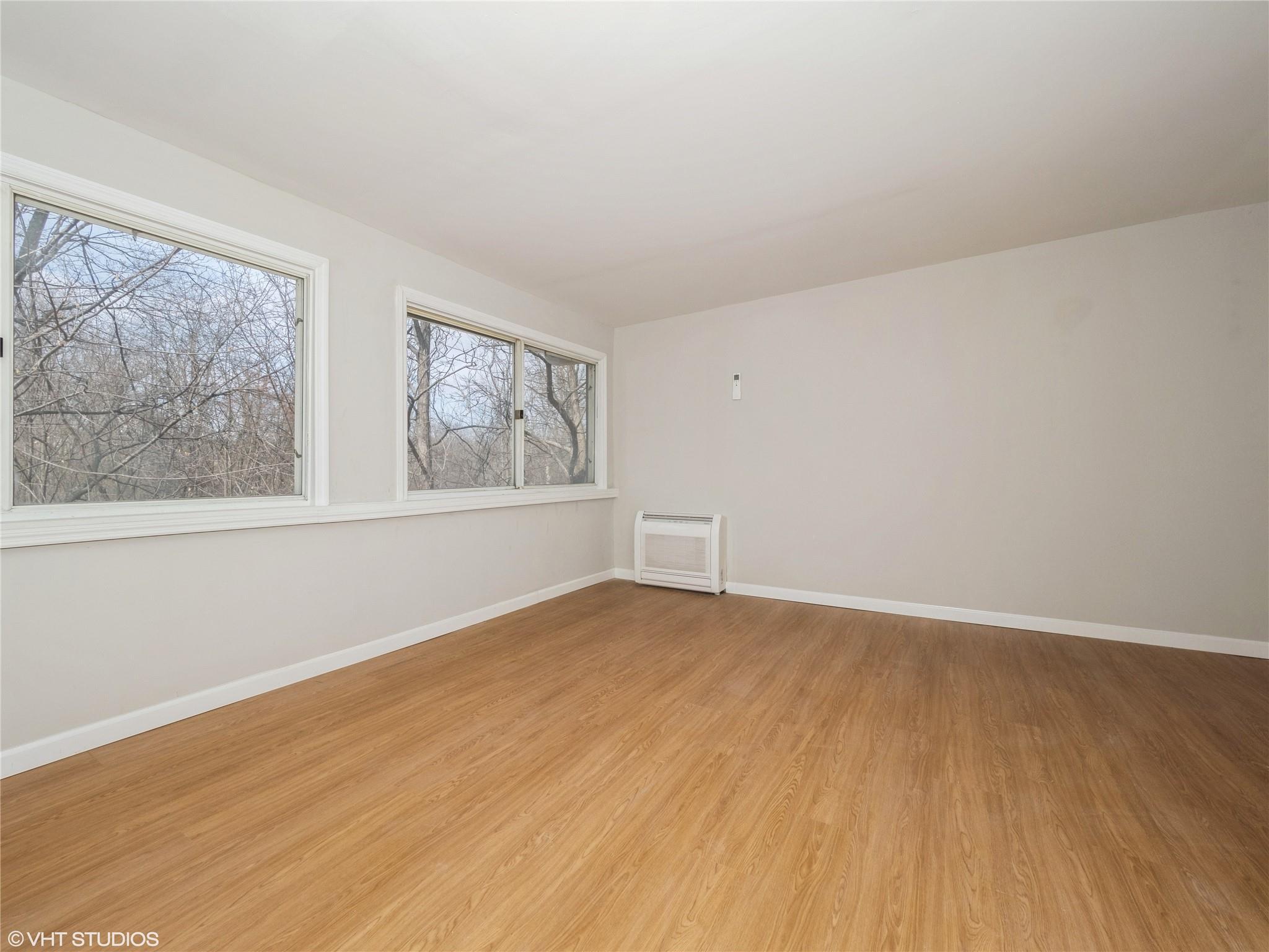 Single Family Albertson  Ulster County, NY 12542, MLS-843952-15