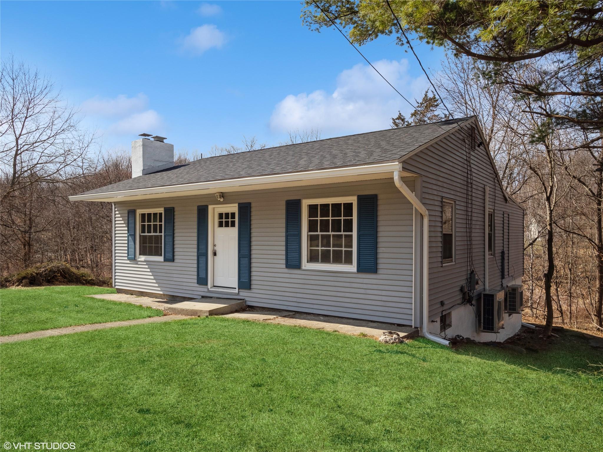 Single Family Albertson  Ulster County, NY 12542, MLS-843952-5