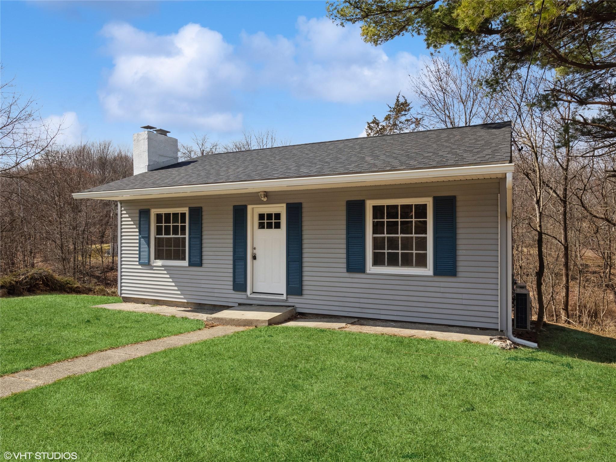 Single Family Albertson  Ulster County, NY 12542, MLS-843952-7