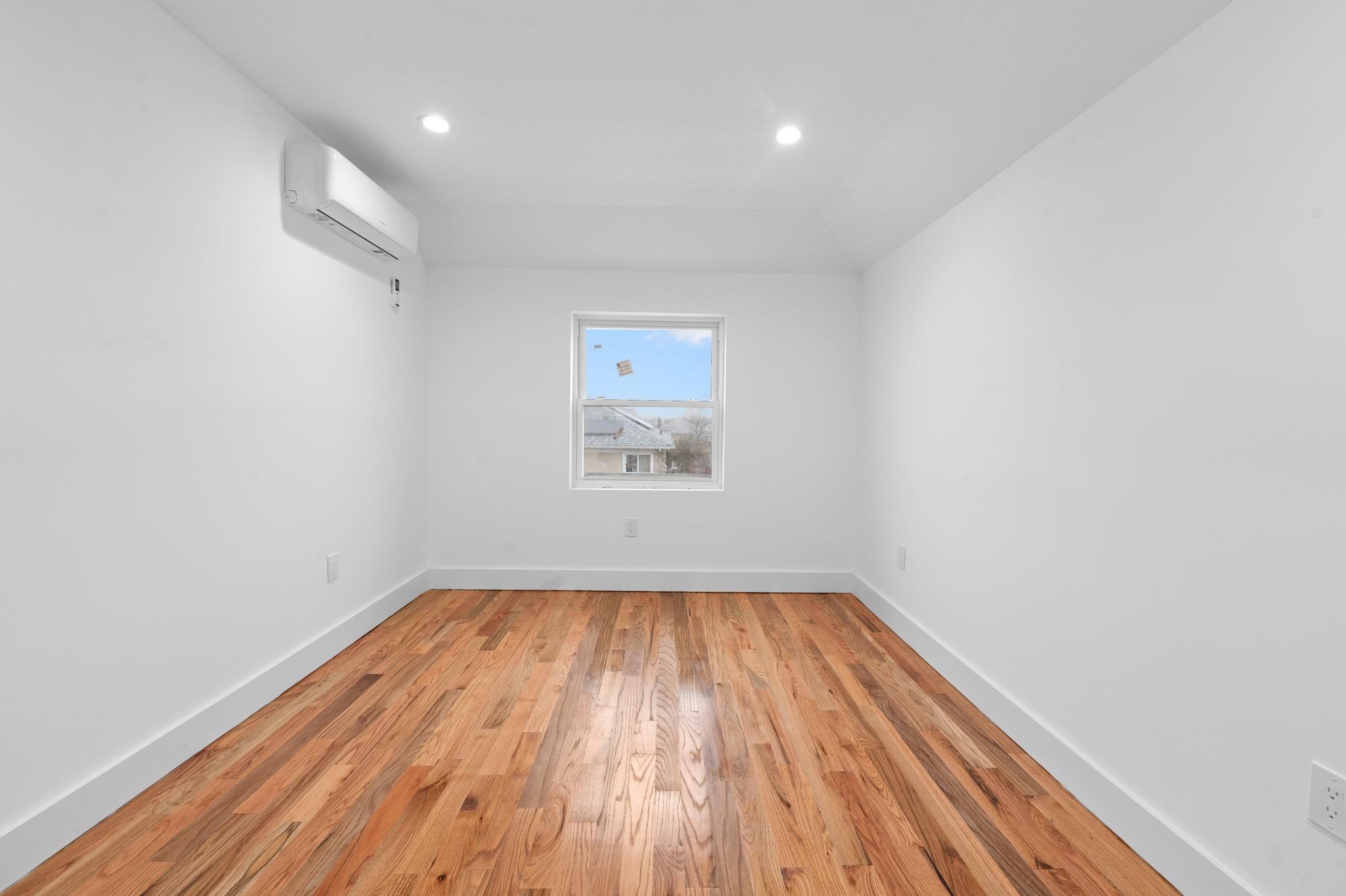 Single Family Hessler  Queens, NY 11692, MLS-843954-12
