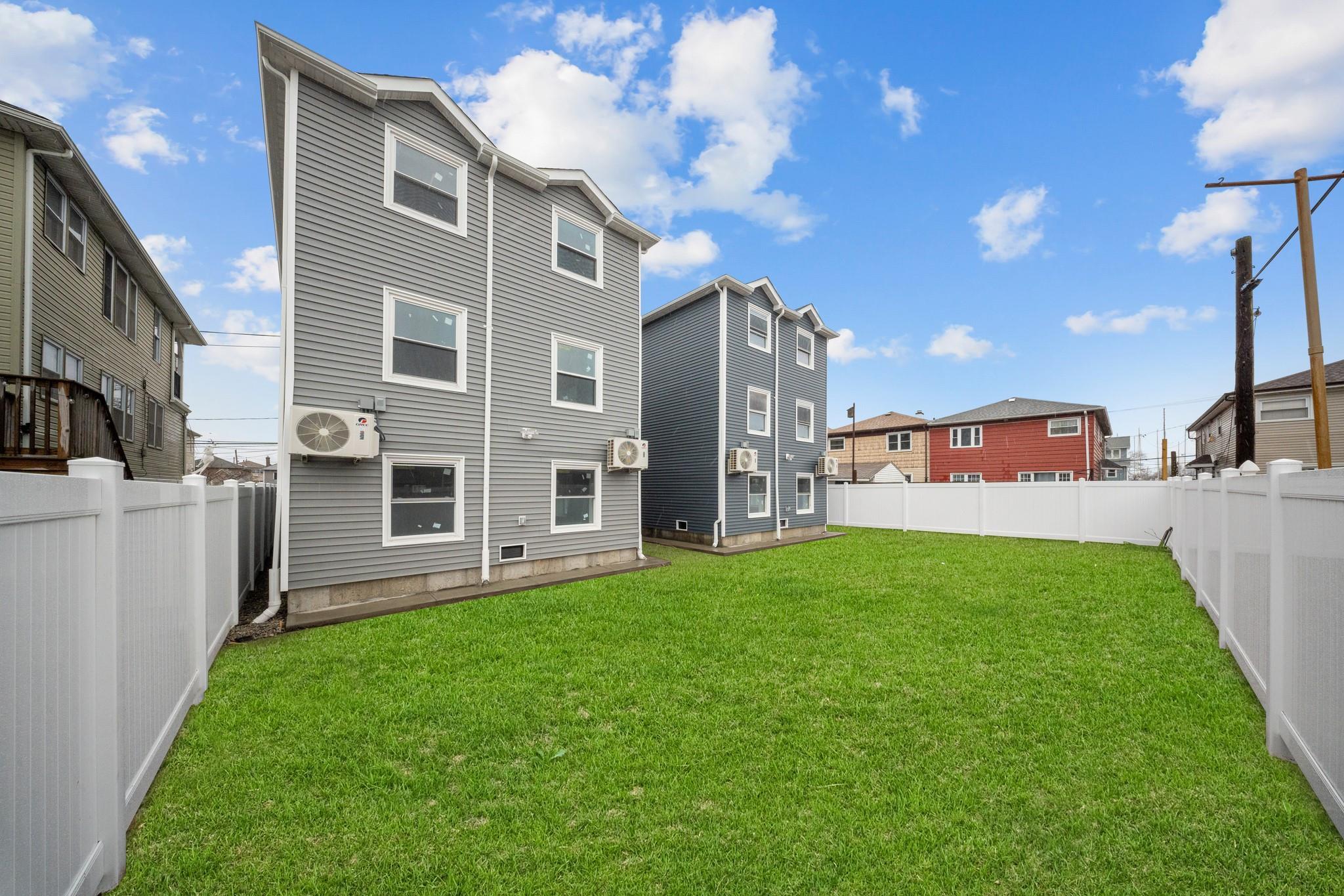 Single Family Hessler  Queens, NY 11692, MLS-843954-15