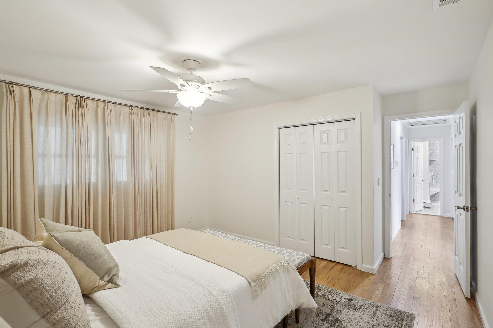Single Family Bieselin  Suffolk County, NY 11713, MLS-843965-15