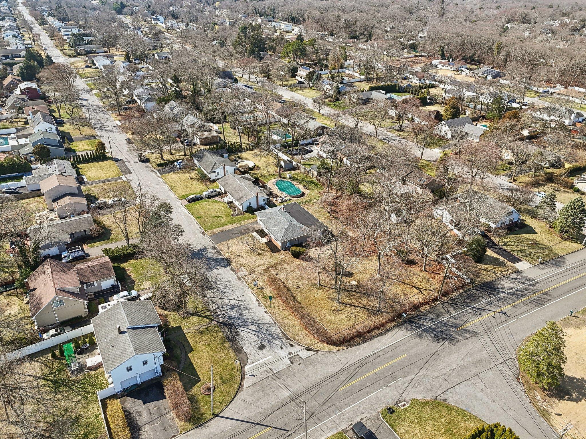 Single Family Bieselin  Suffolk County, NY 11713, MLS-843965-28