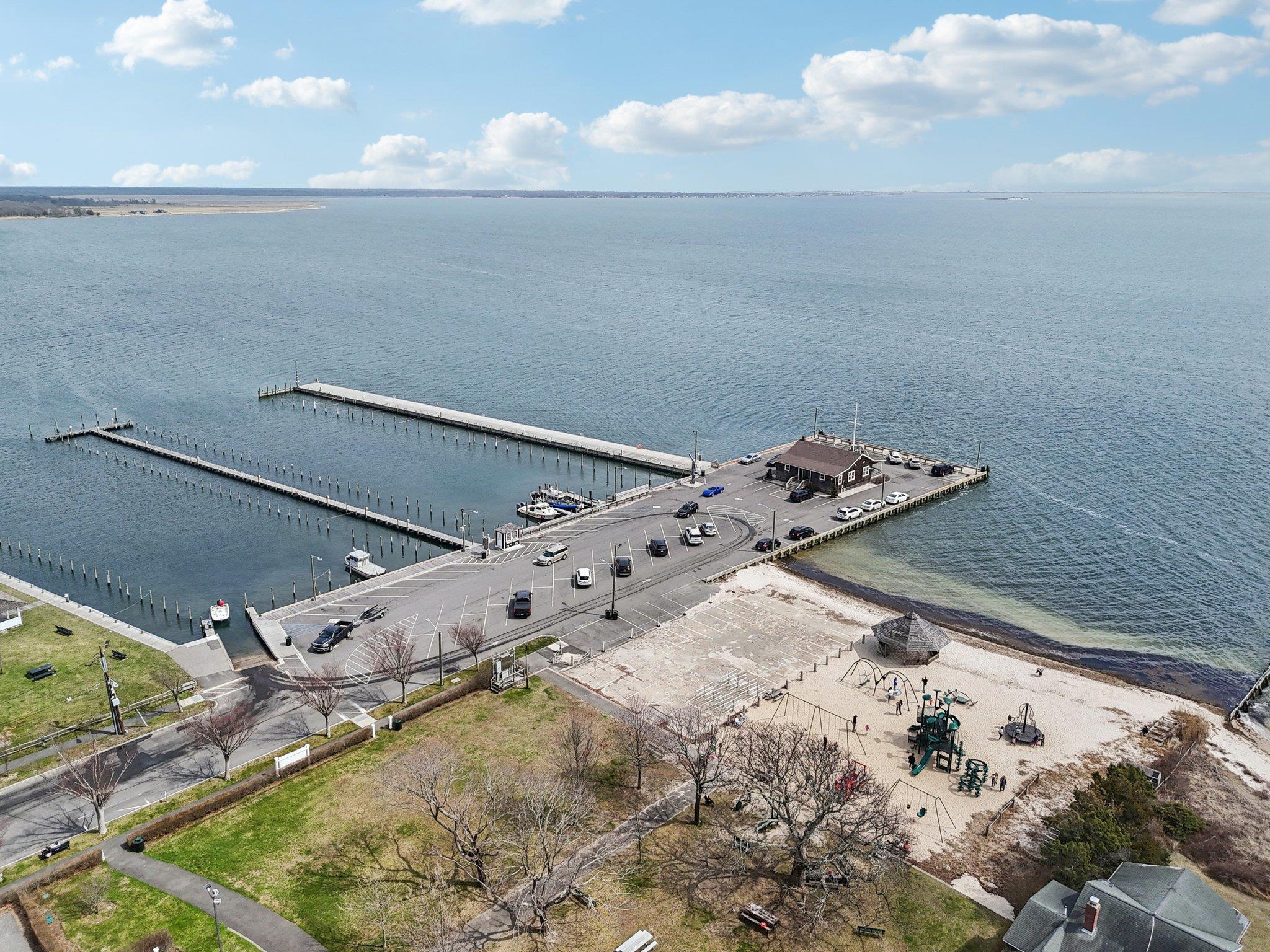 Single Family Bieselin  Suffolk County, NY 11713, MLS-843965-33