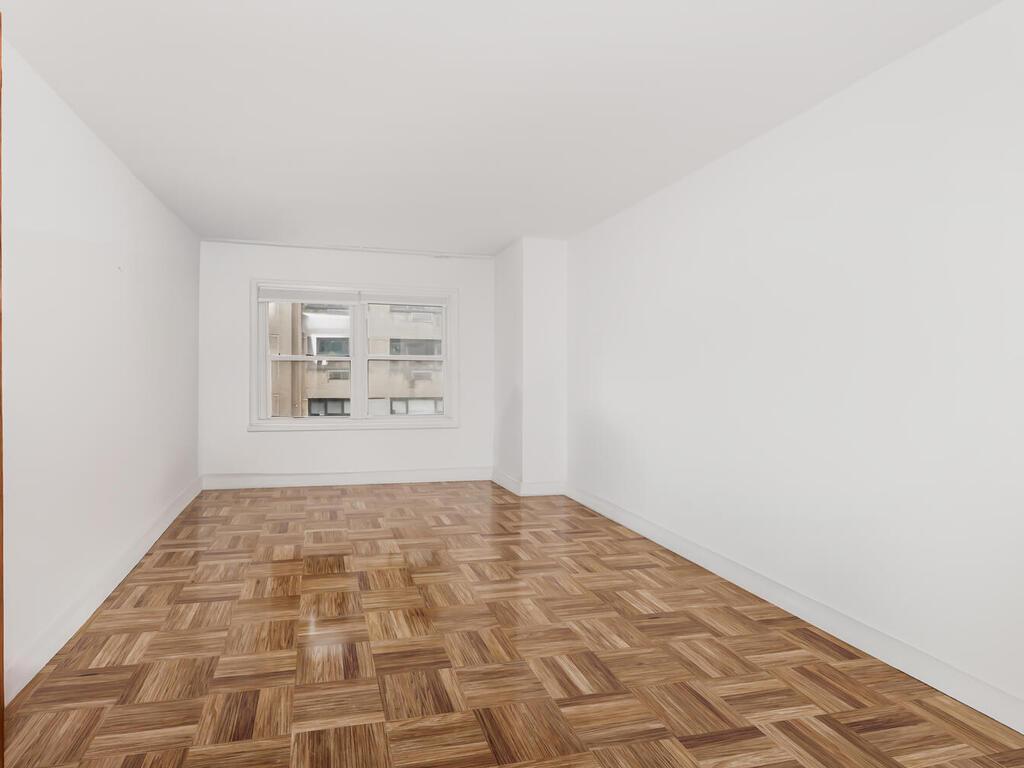 Coop 66th  Manhattan, NY 10065, MLS-844000-2