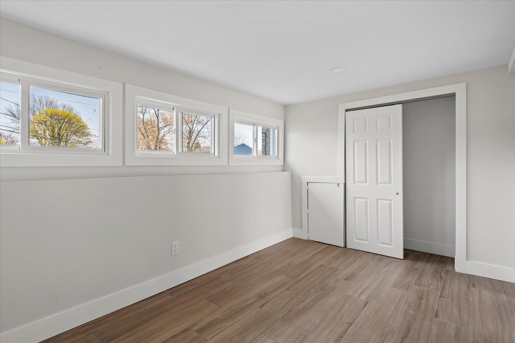 Single Family Gettysburg  Suffolk County, NY 11741, MLS-844019-19
