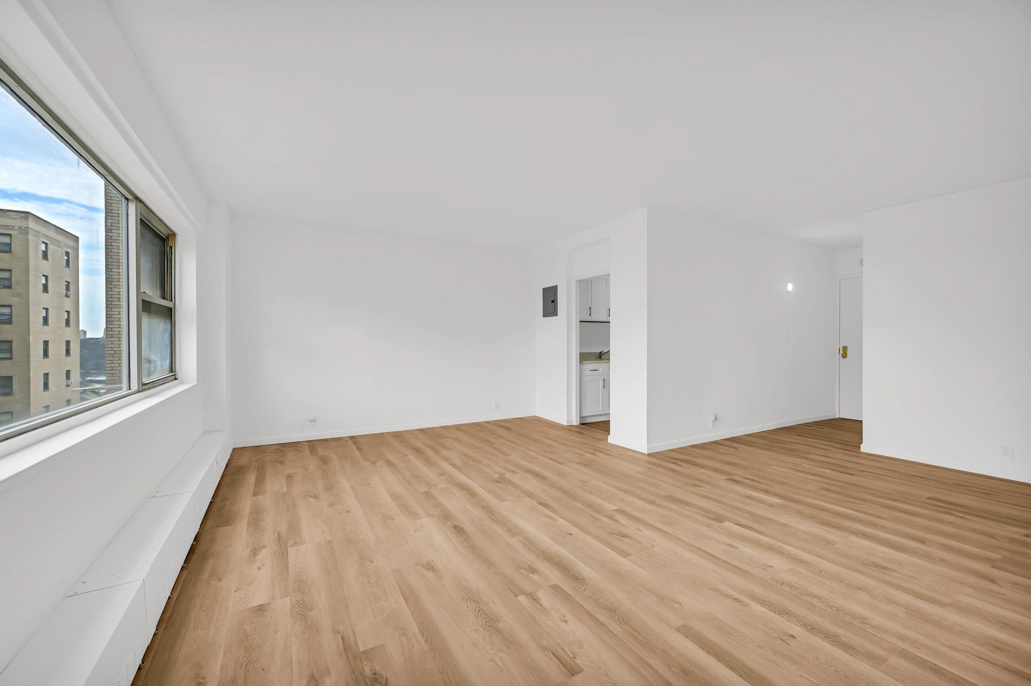 Coop Oval  Bronx, NY 10468, MLS-844024-4
