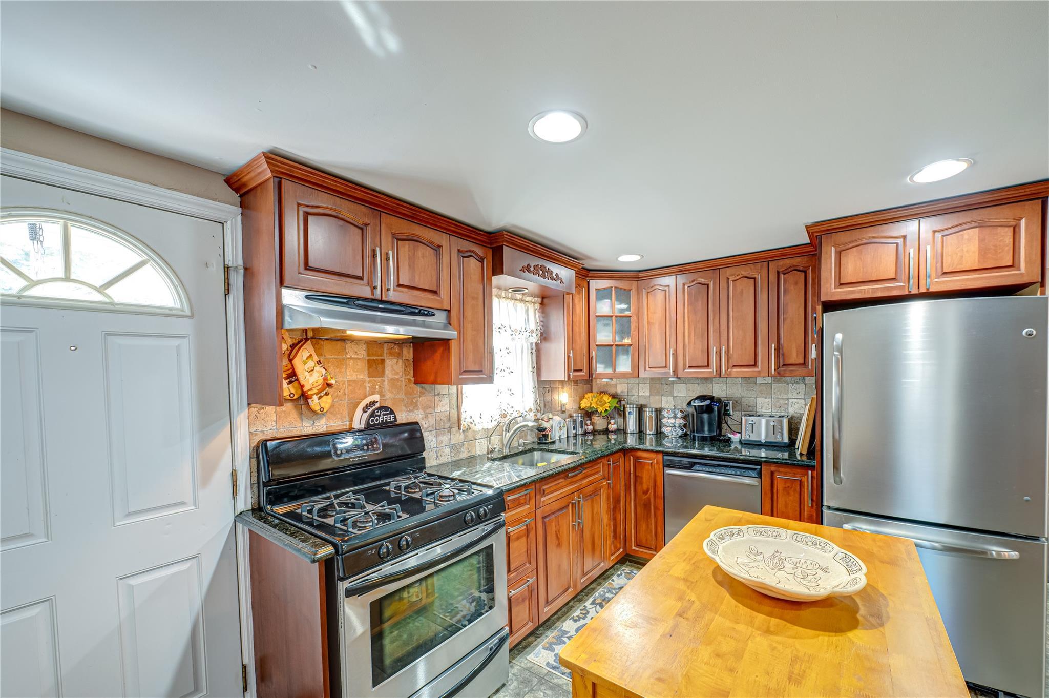 Single Family Wilson  Nassau County, NY 11710, MLS-844026-23