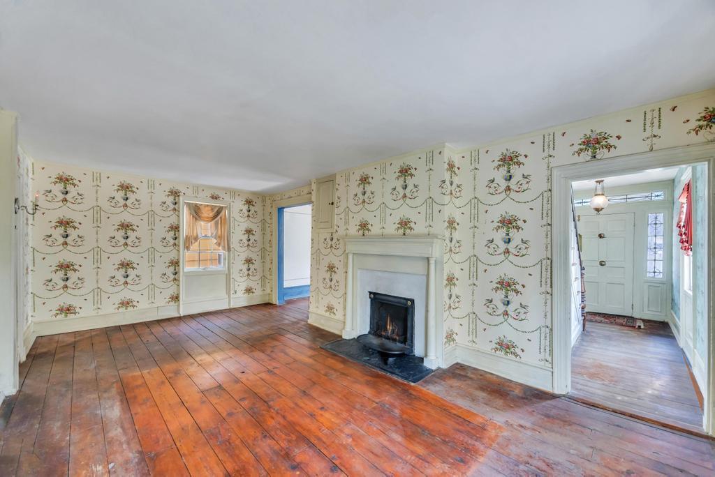 Single Family Broadway  Suffolk County, NY 11777, MLS-844037-16