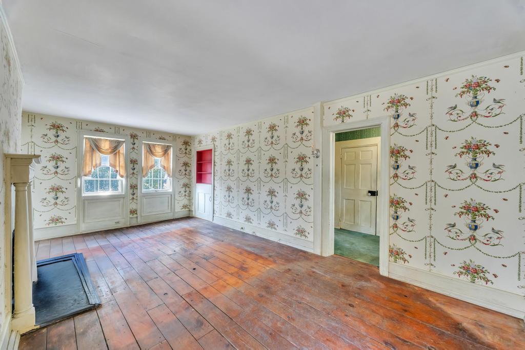 Single Family Broadway  Suffolk County, NY 11777, MLS-844037-18