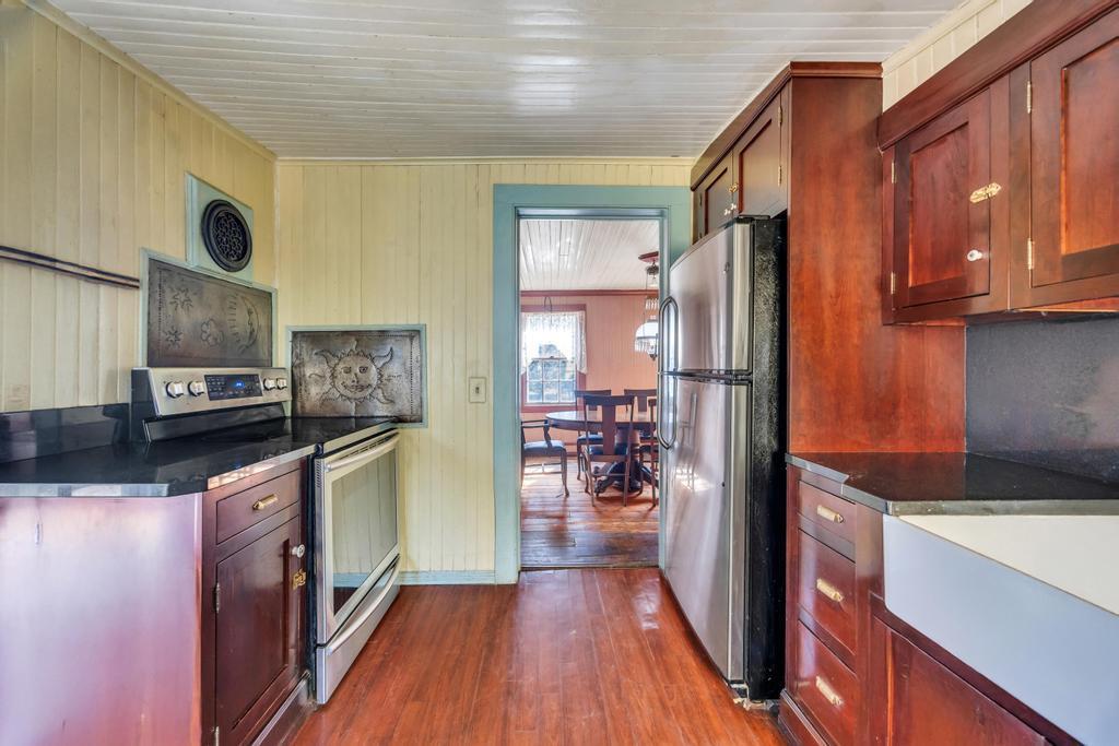 Single Family Broadway  Suffolk County, NY 11777, MLS-844037-23