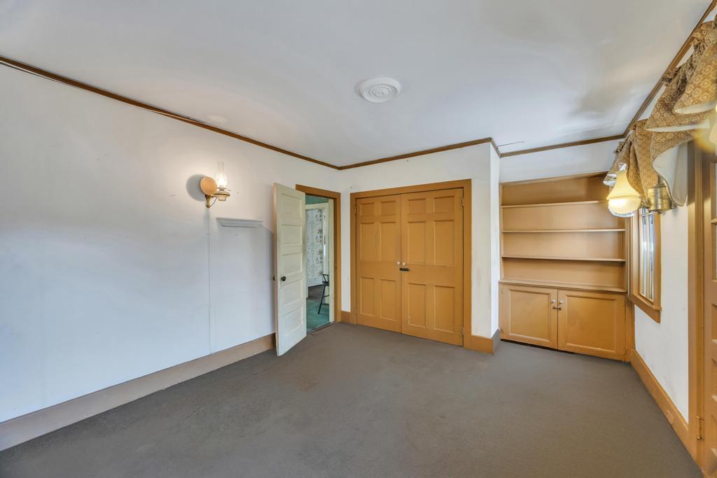 Single Family Broadway  Suffolk County, NY 11777, MLS-844037-27